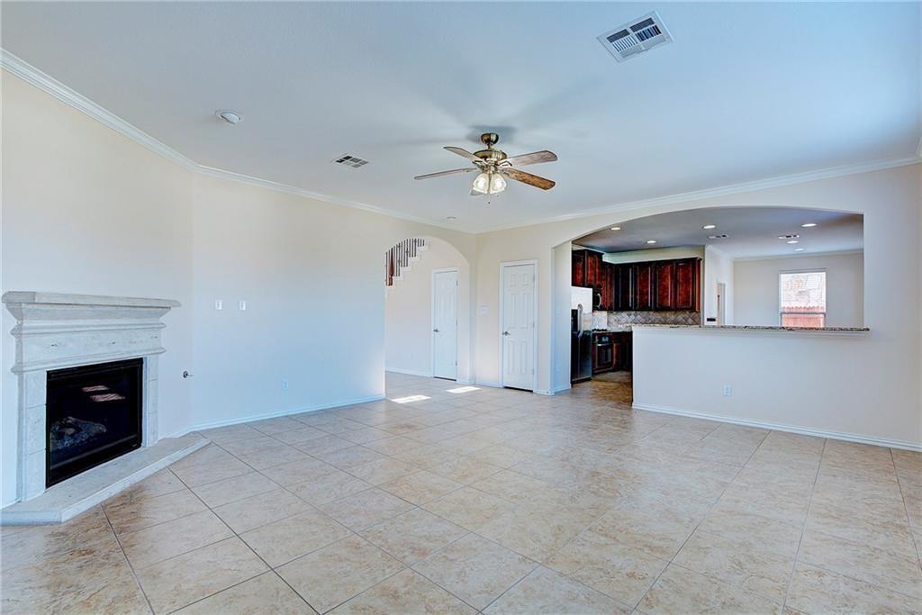 2601 Mirasol Loop Property Photo 6