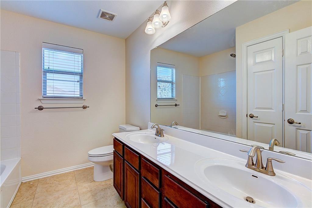 2601 Mirasol Loop Property Photo 32