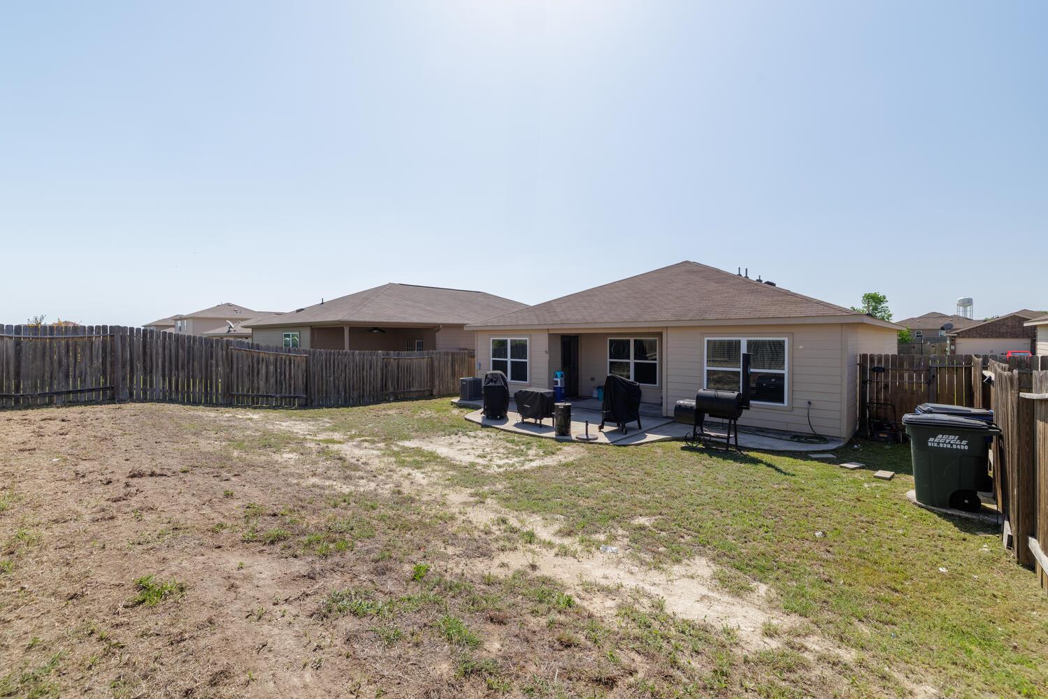 209 Farmer Ln Property Photo 32