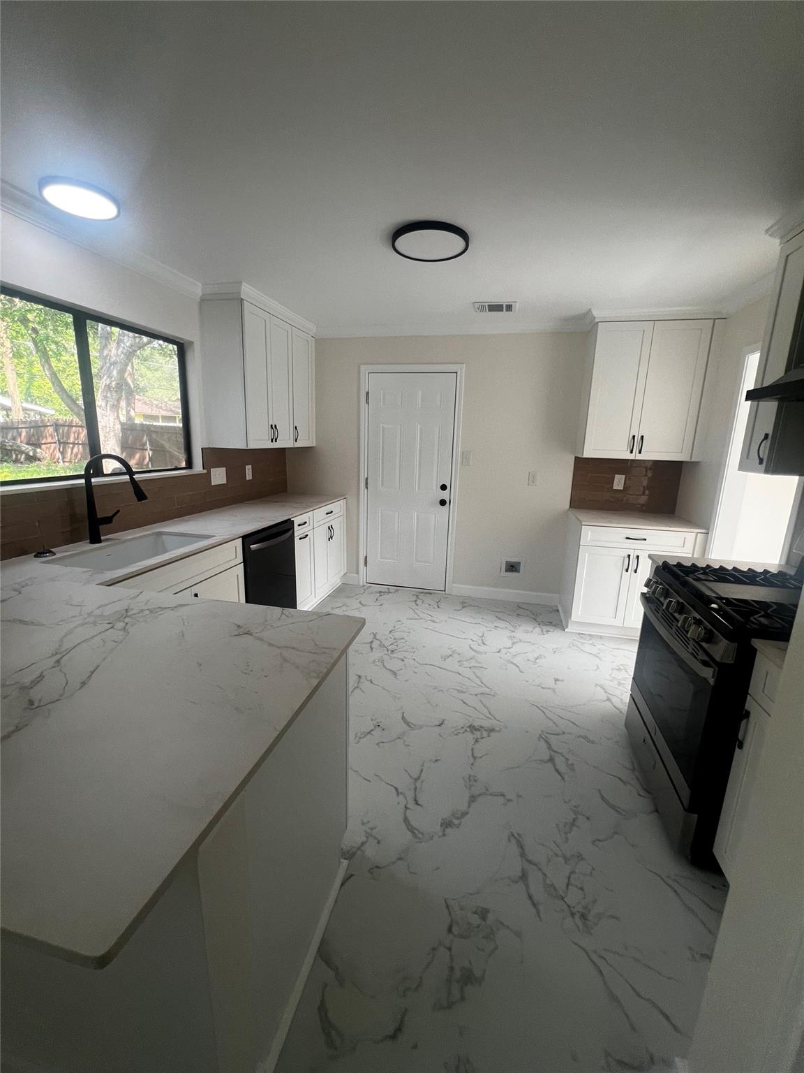 13202 Adonis Dr Property Photo 19