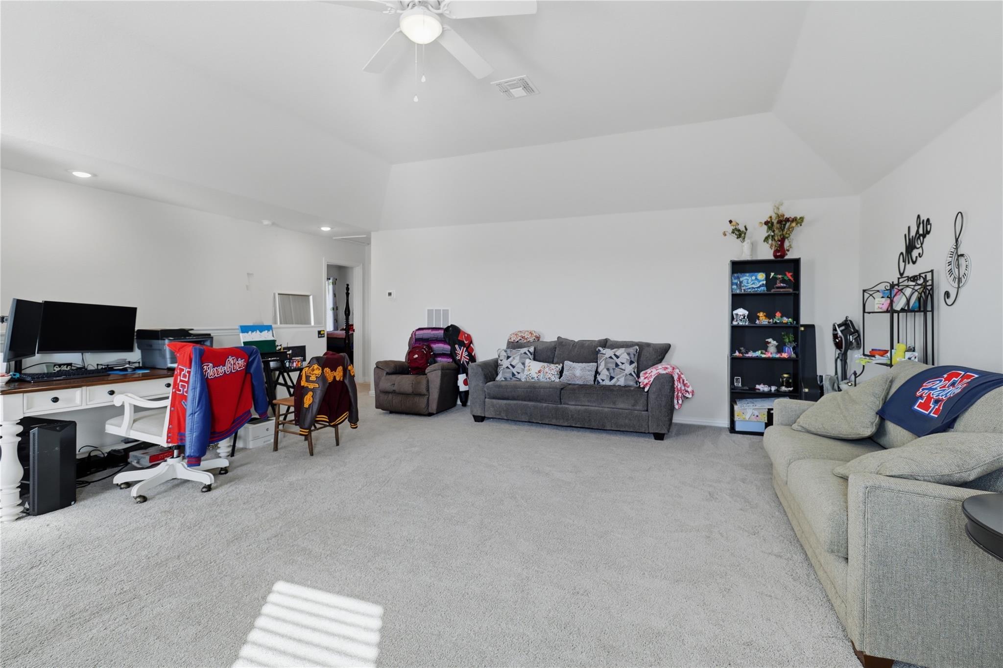 373 Coyote Creek Way Property Photo 12
