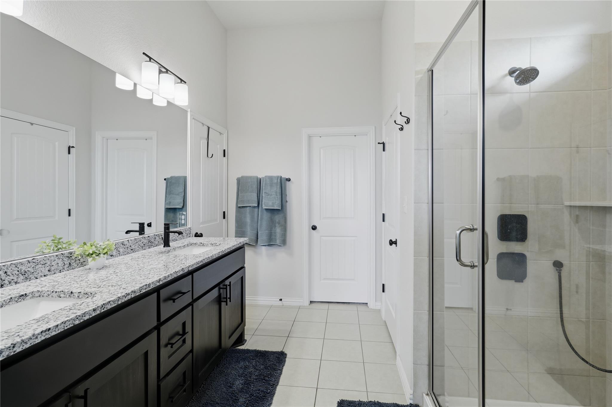 373 Coyote Creek Way Property Photo 20