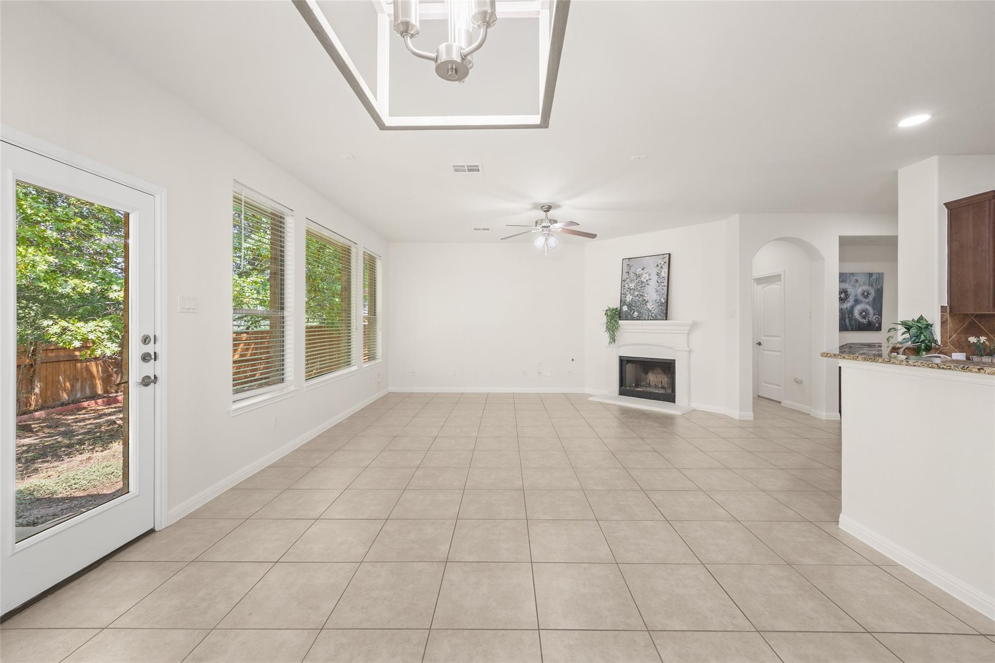 9624 Sawyer Fay Ln Property Photo 11