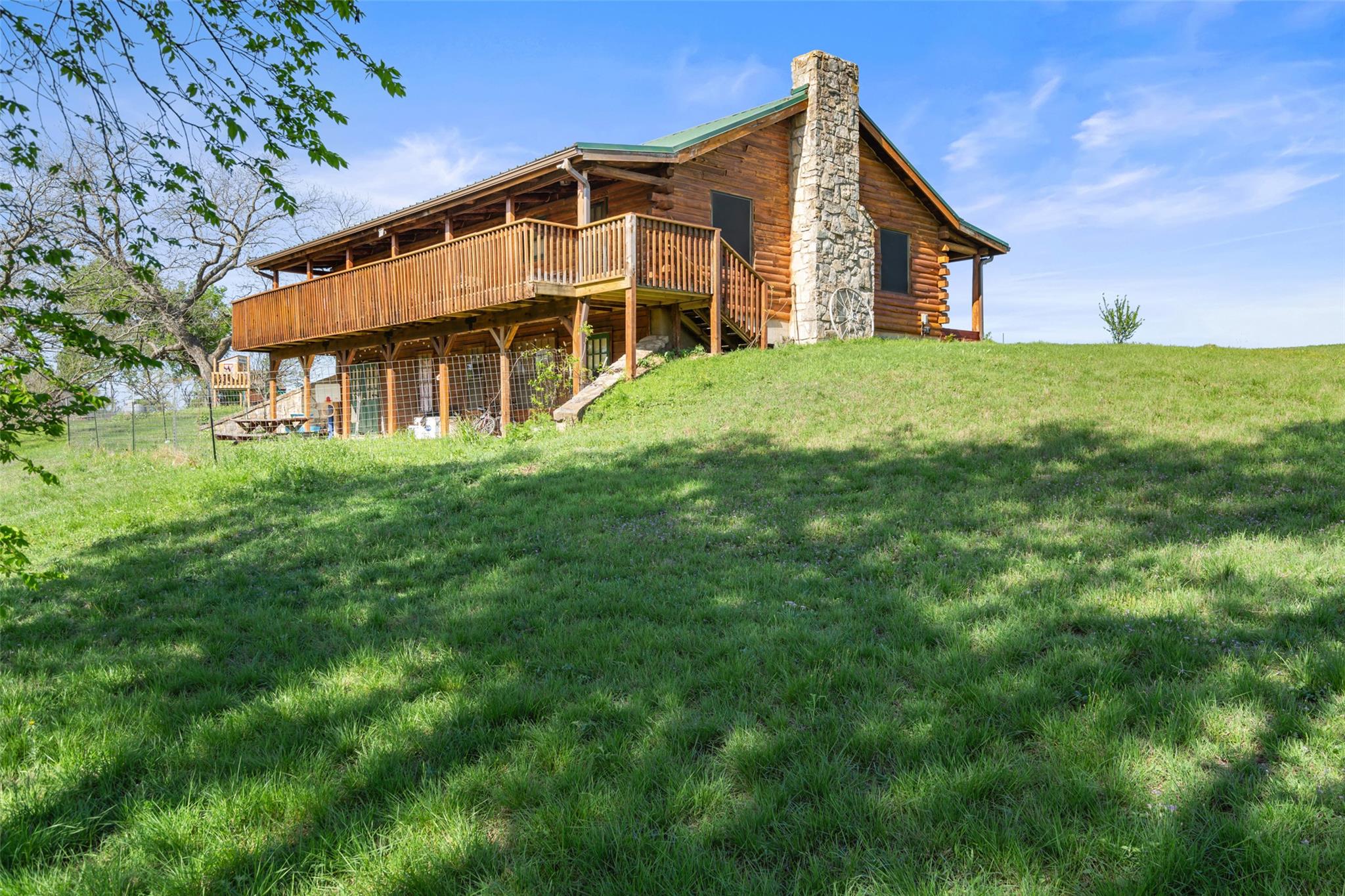 963 Fm Property Photo 7