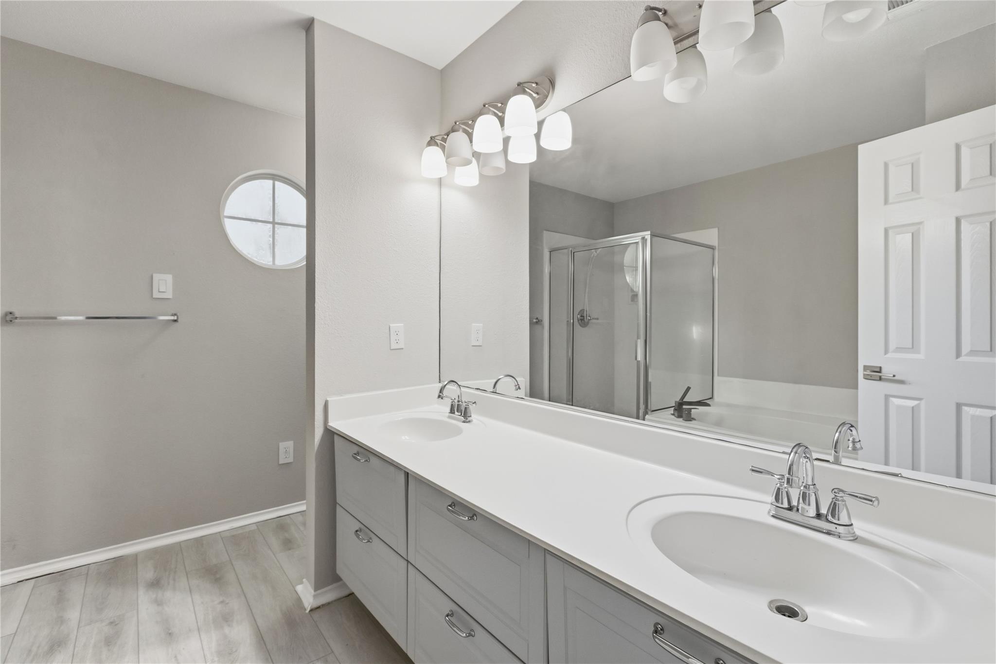 6706 Carisbrooke Ln Property Photo 16