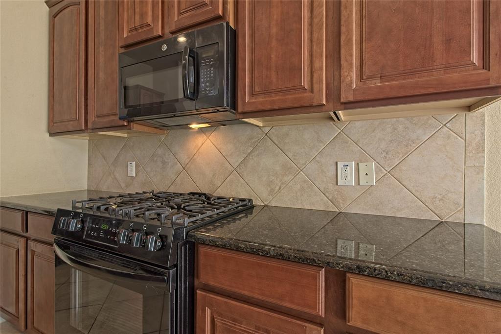 722 Westbury Ln Property Photo 20
