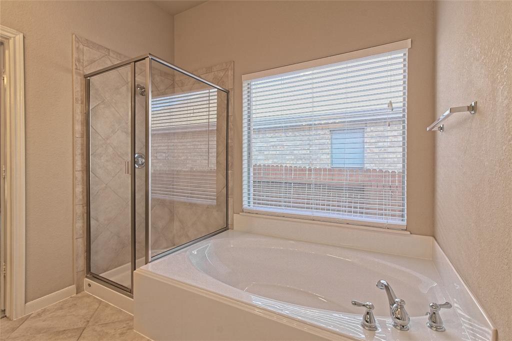 722 Westbury Ln Property Photo 25