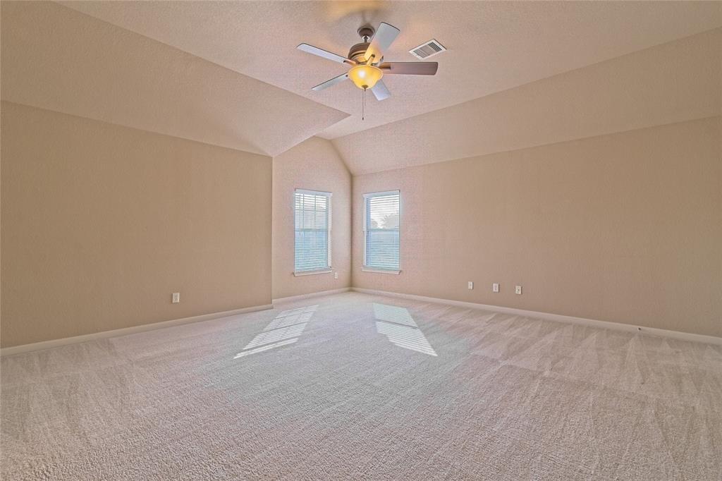 722 Westbury Ln Property Photo 26
