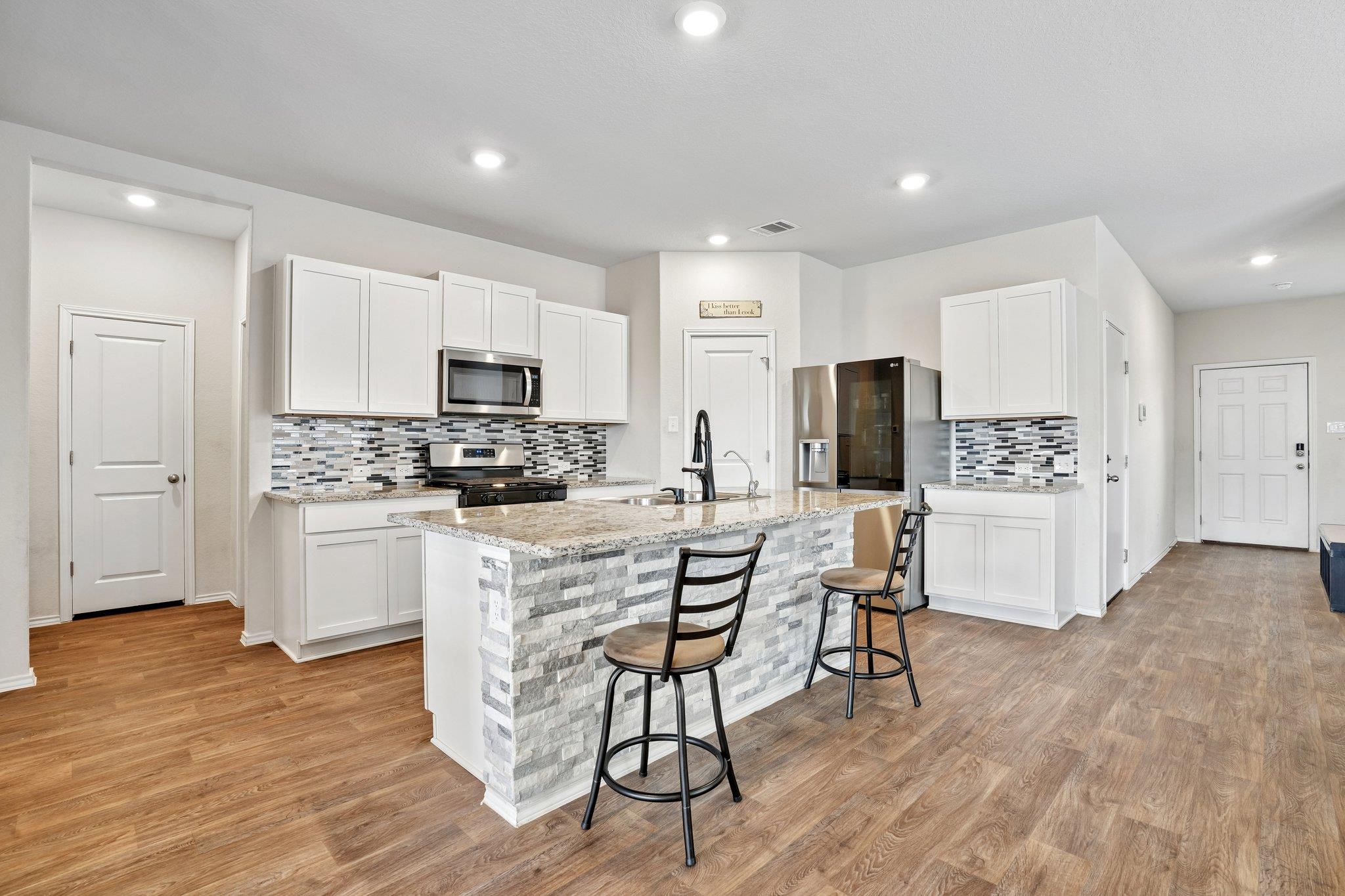 15535 Clove Spice Way Property Photo 10