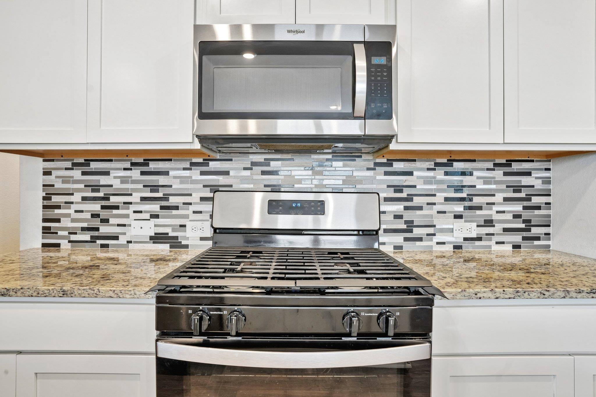 15535 Clove Spice Way Property Photo 12