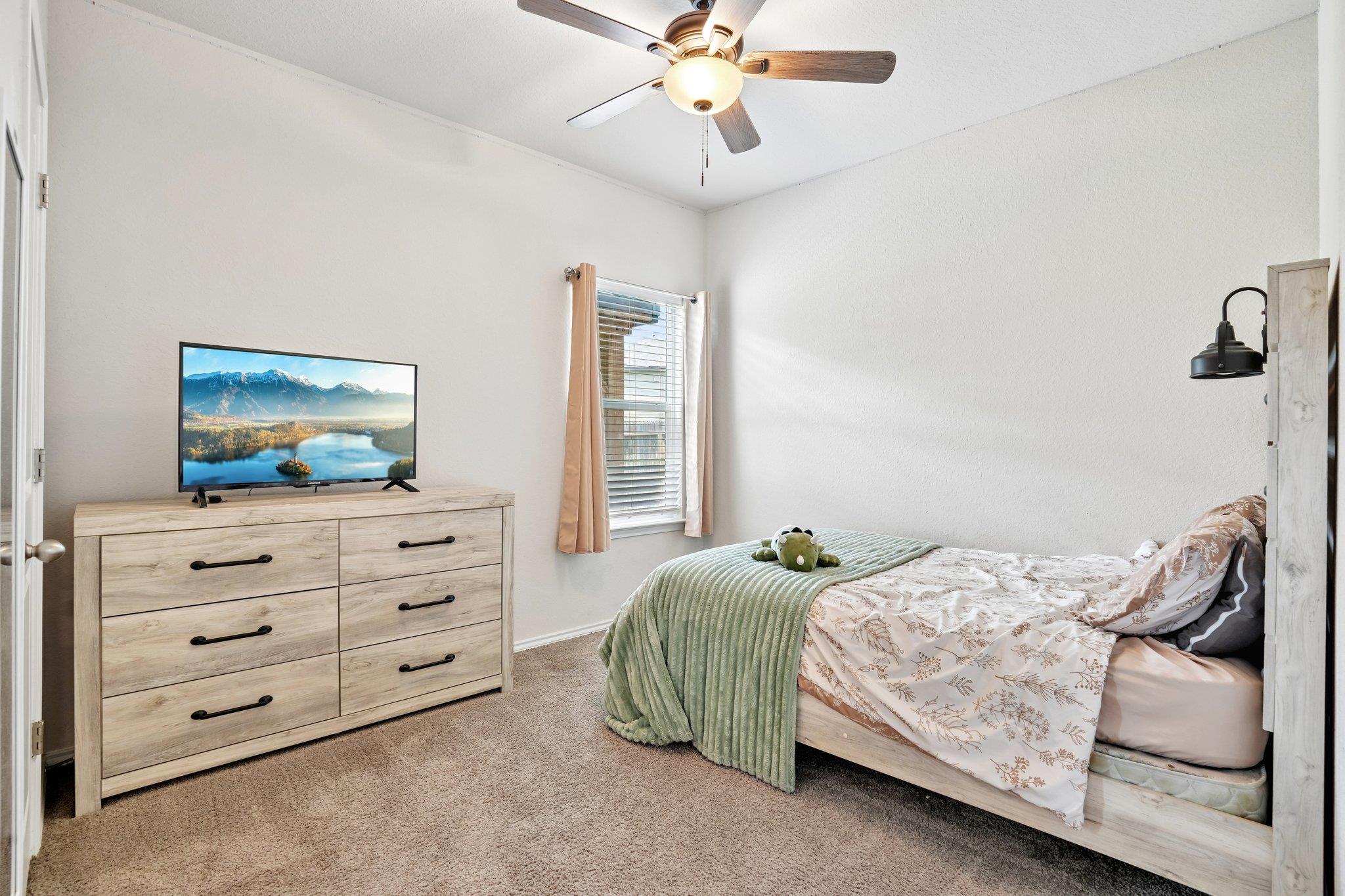 15535 Clove Spice Way Property Photo 14