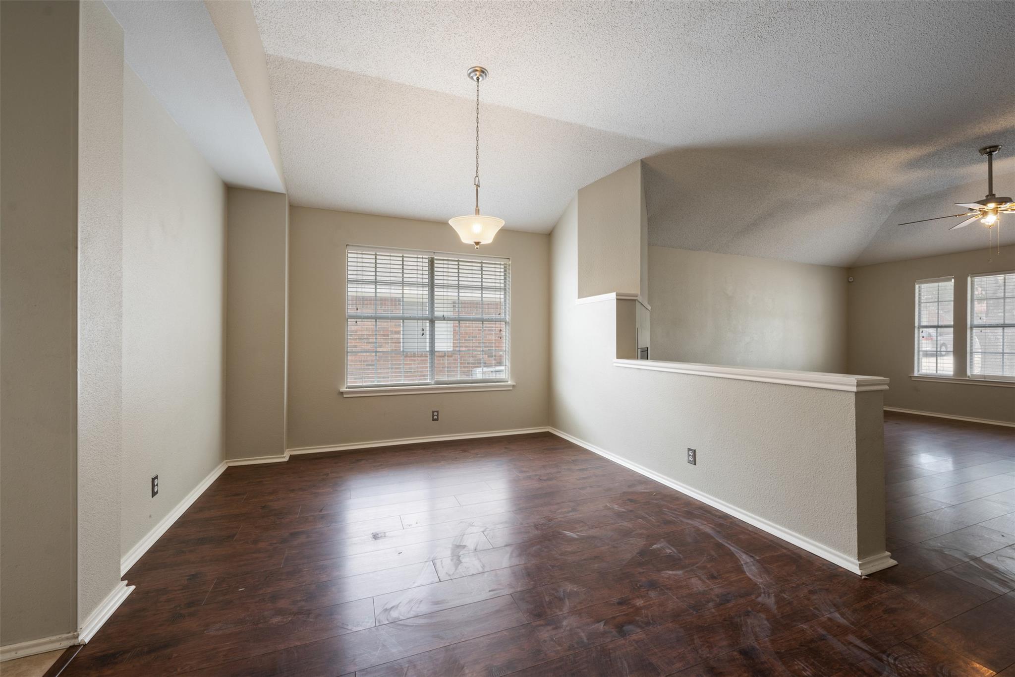 20819 Trotters Ln Property Photo 9