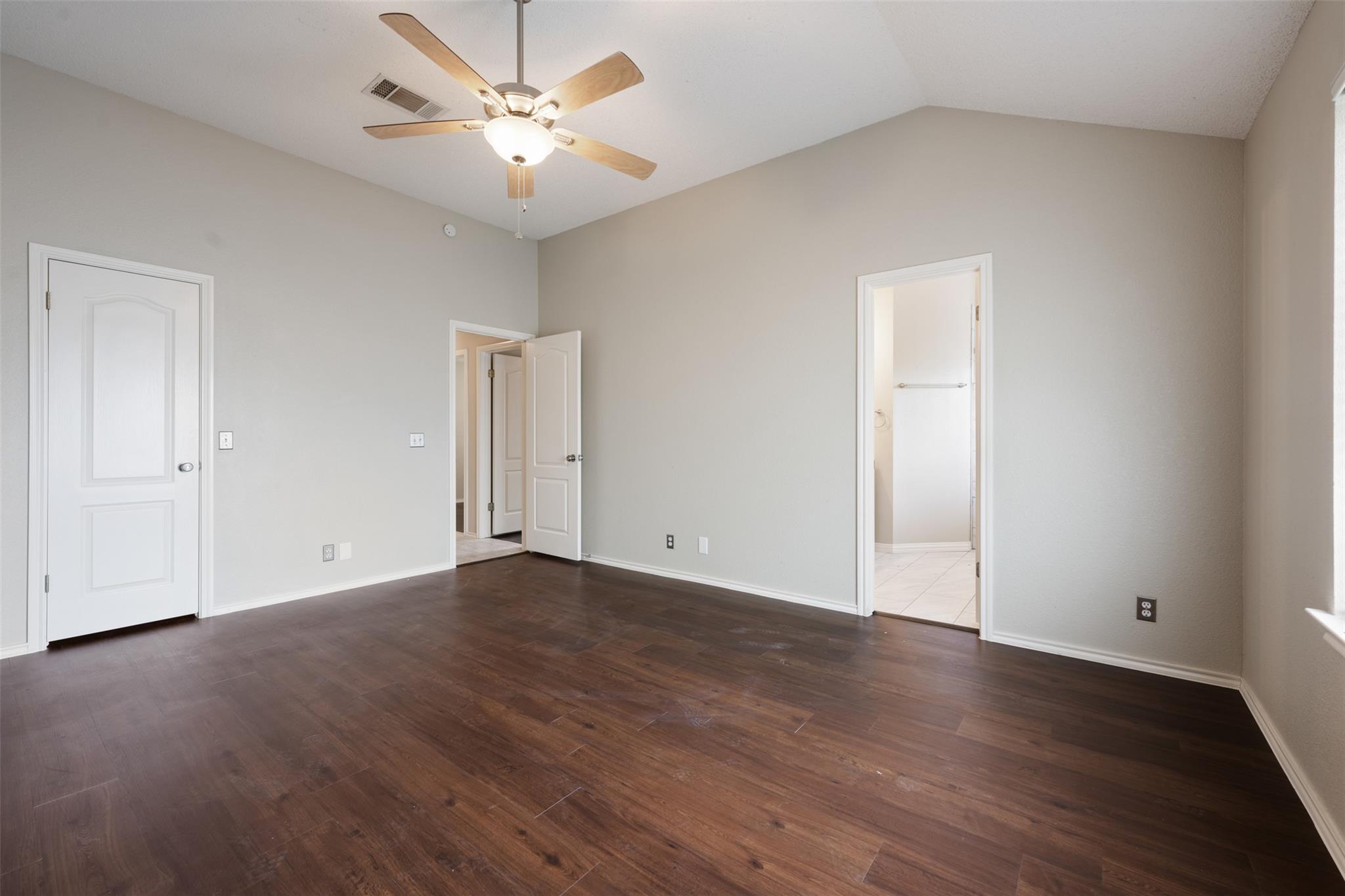 20819 Trotters Ln Property Photo 18