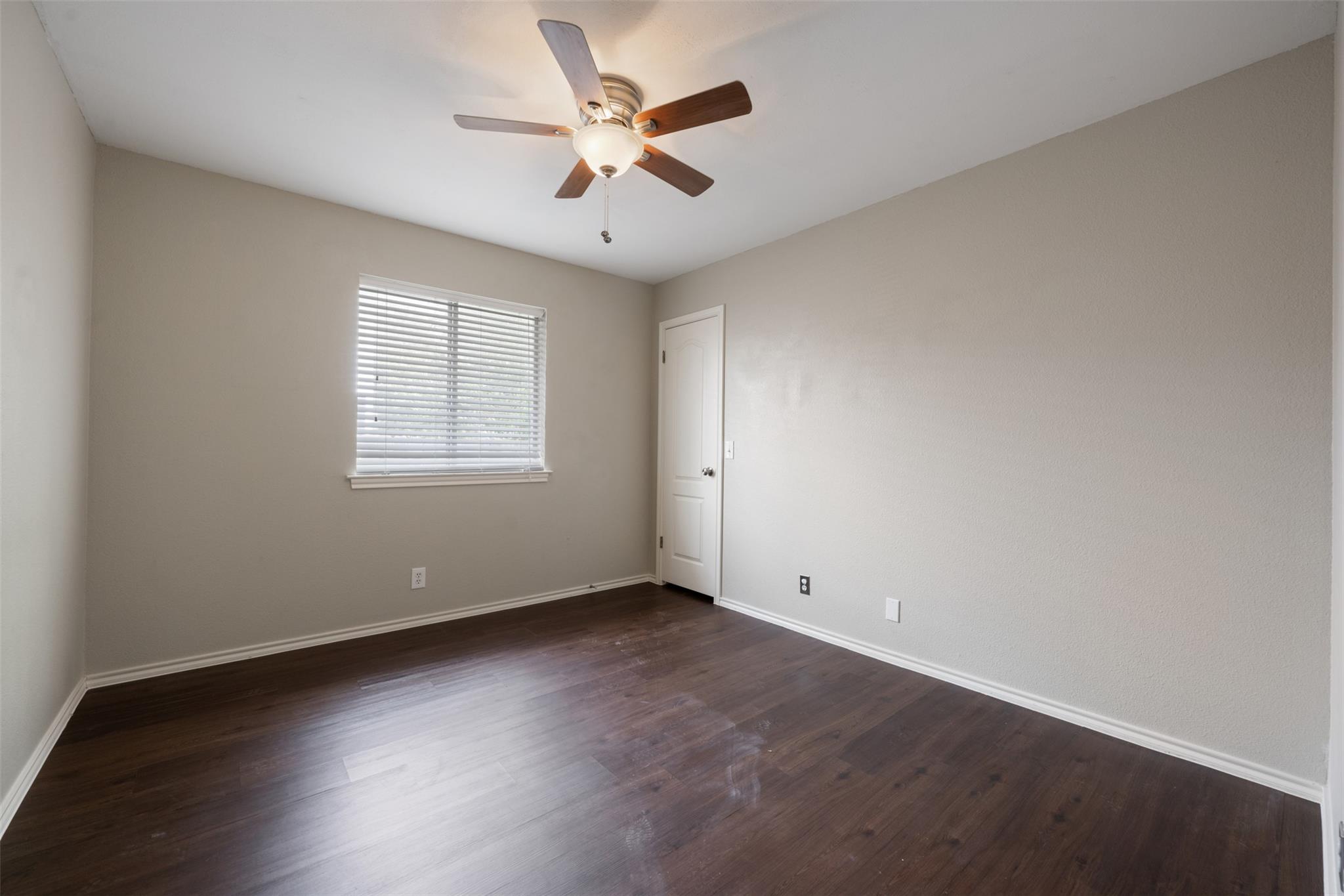 20819 Trotters Ln Property Photo 23
