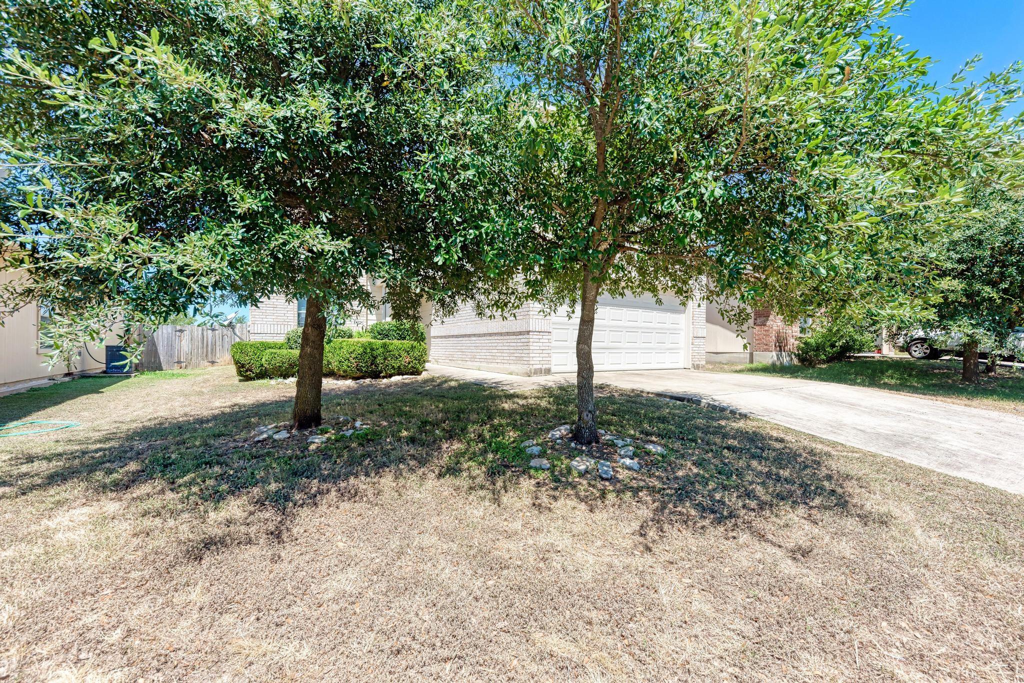 289 Drystone Trl Property Photo 3