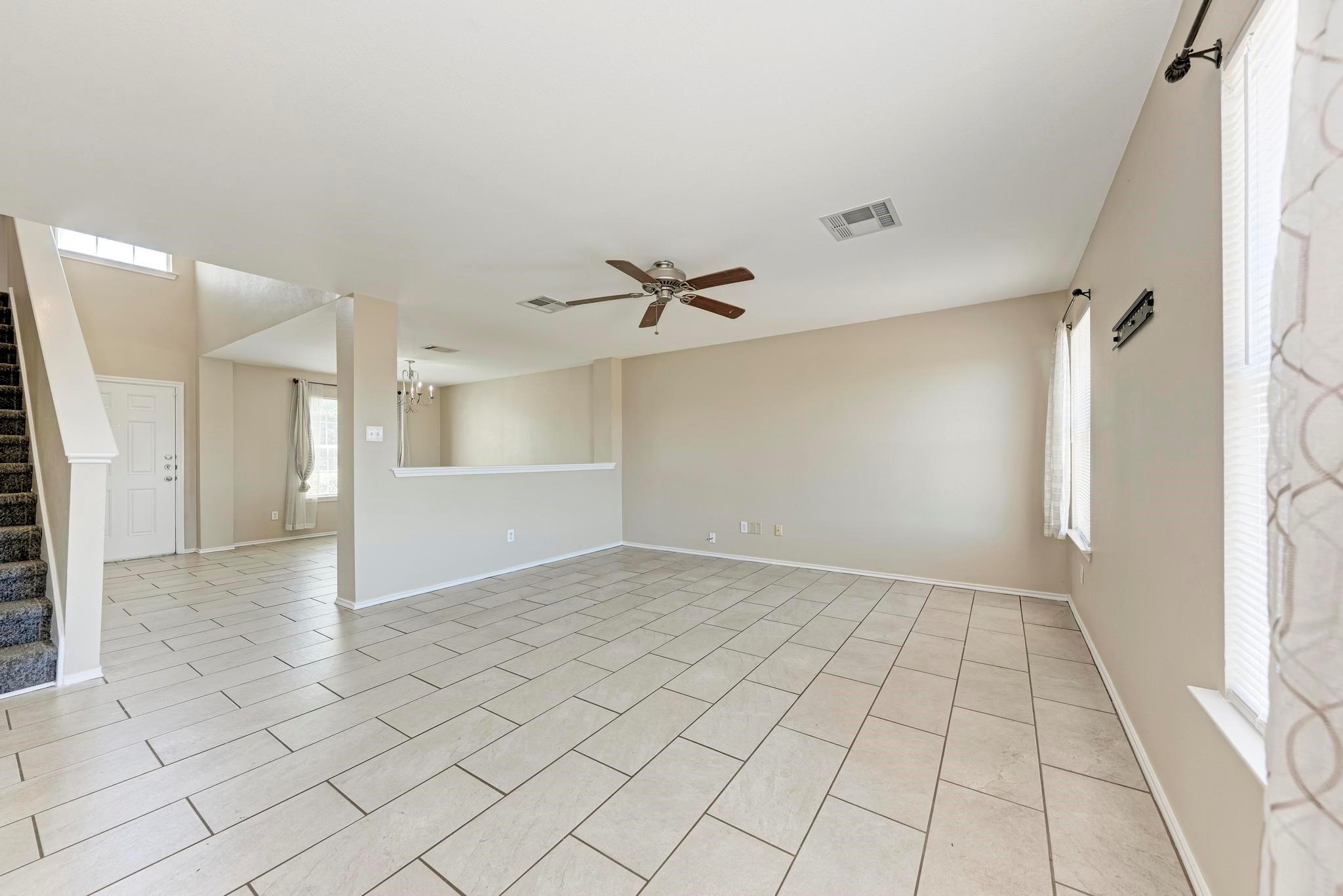 289 Drystone Trl Property Photo 12