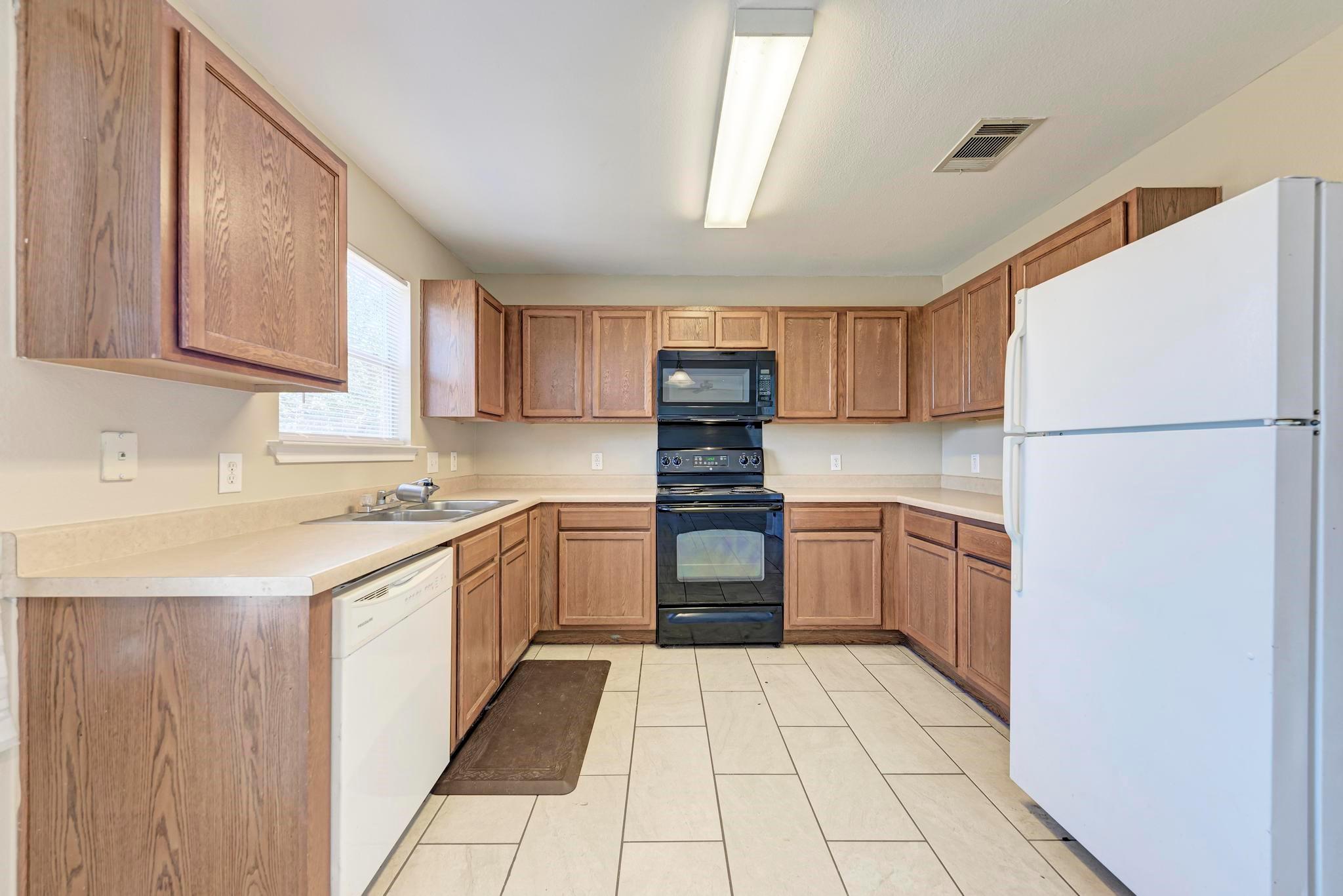 289 Drystone Trl Property Photo 16