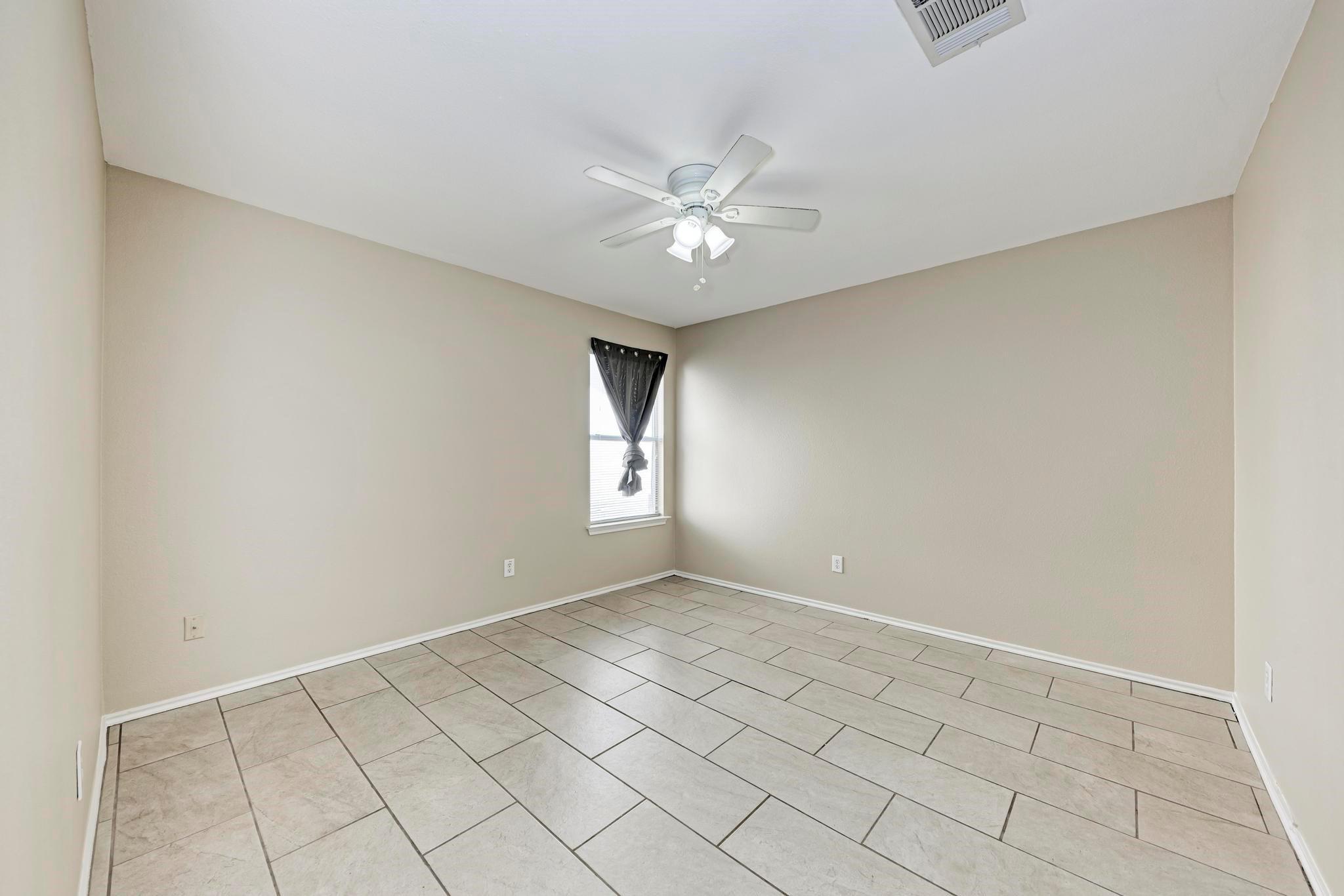 289 Drystone Trl Property Photo 18