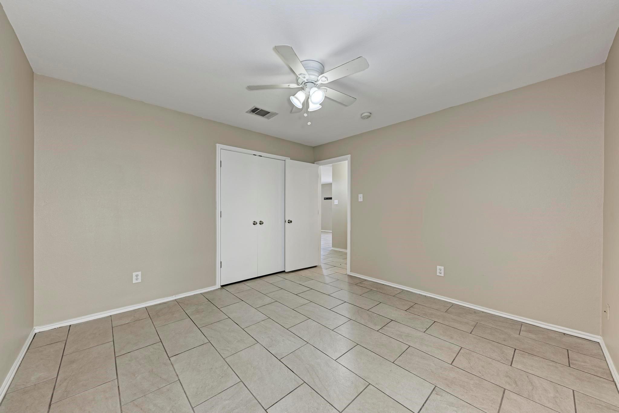 289 Drystone Trl Property Photo 19