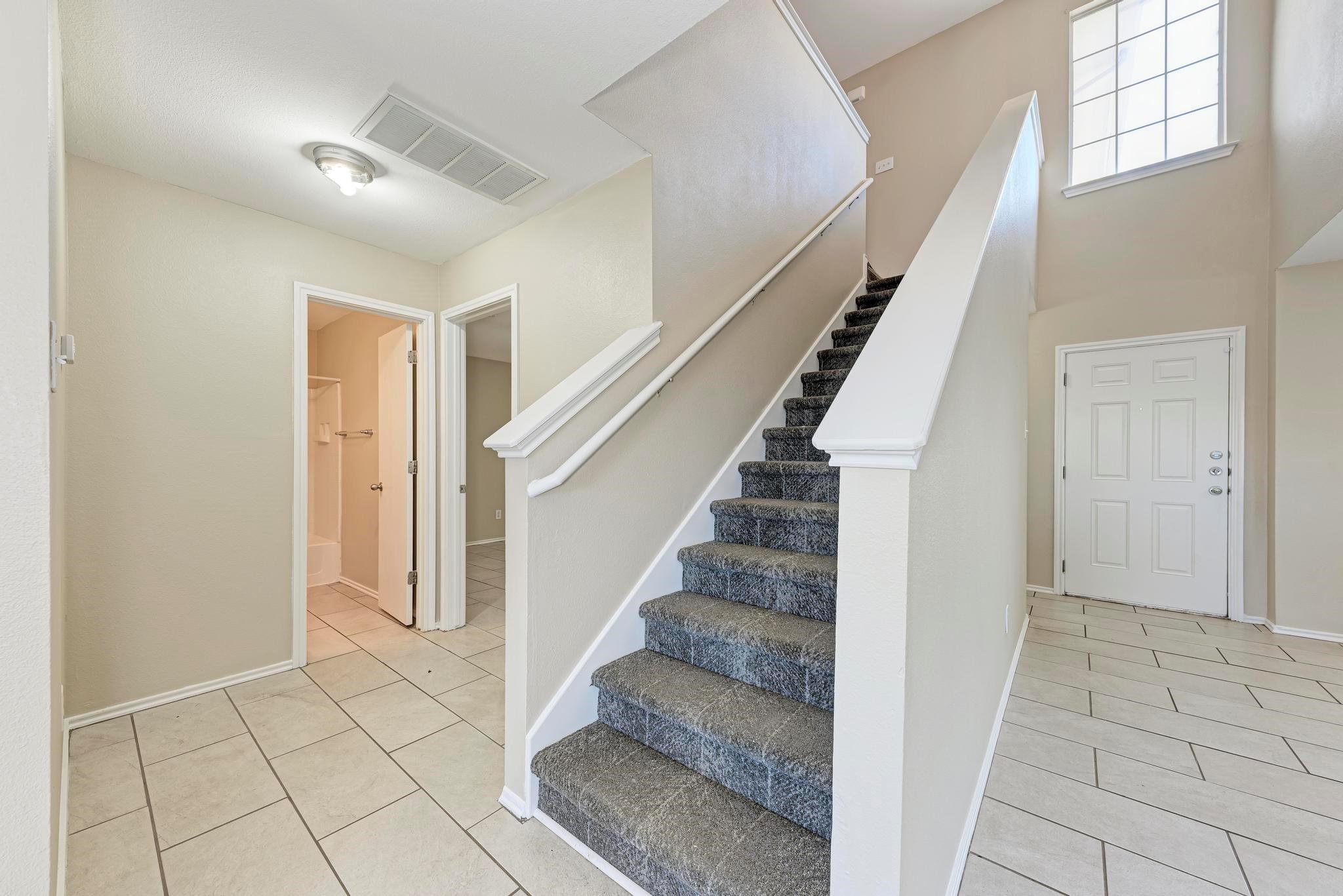 289 Drystone Trl Property Photo 21
