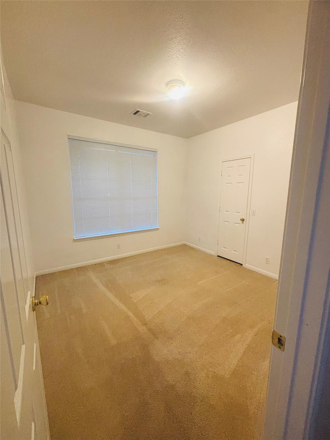 11609 Marshall St Property Photo 18