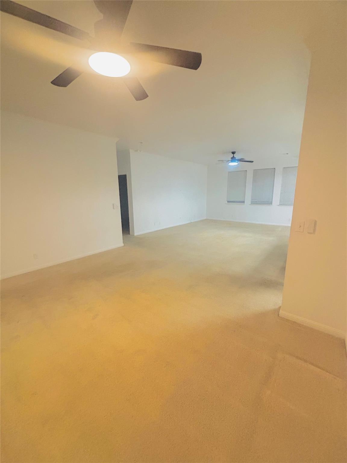 11609 Marshall St Property Photo 24