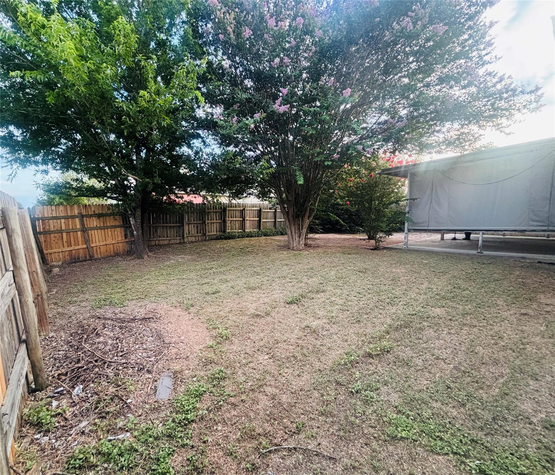 11609 Marshall St Property Photo 28