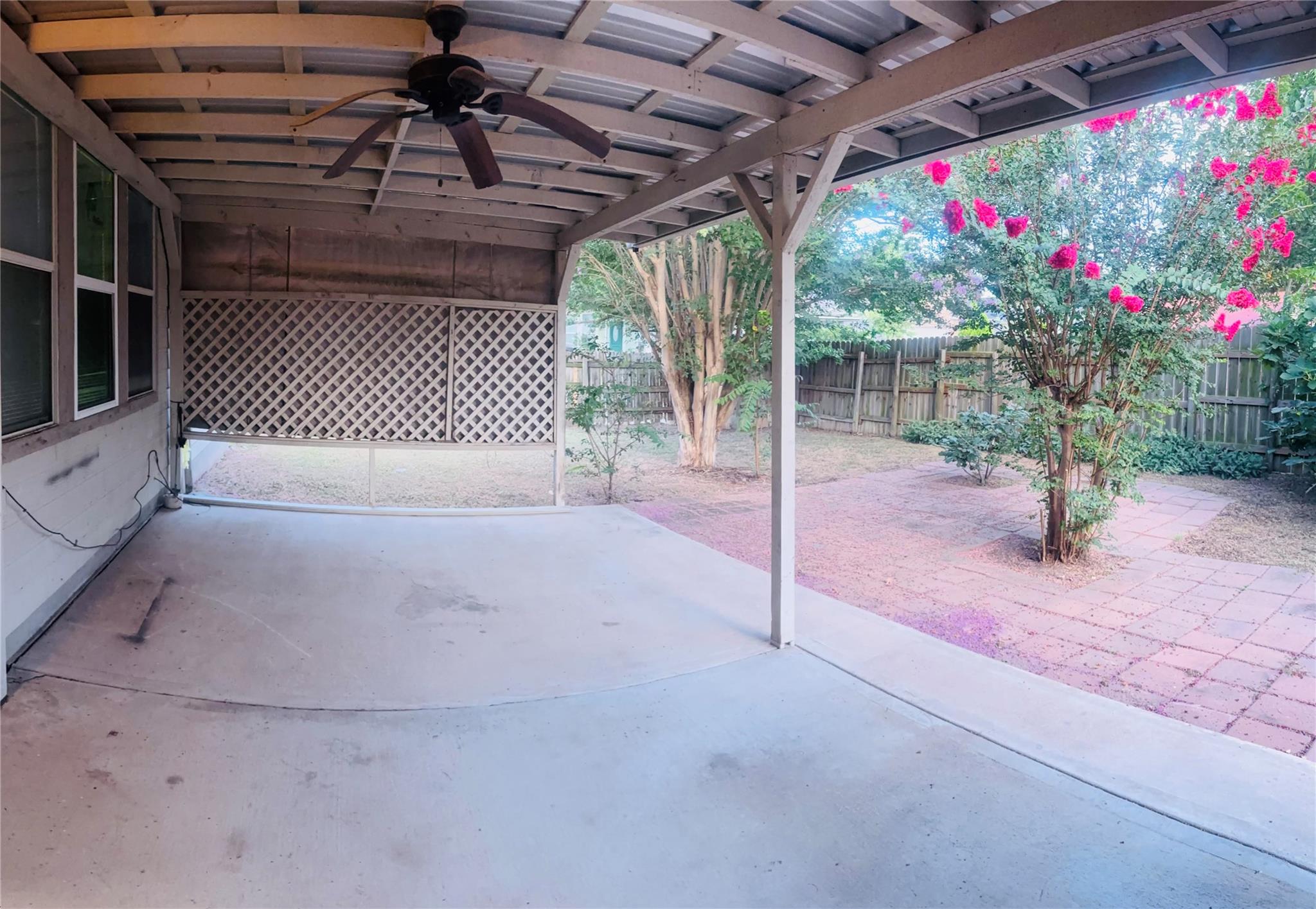 11609 Marshall St Property Photo 31