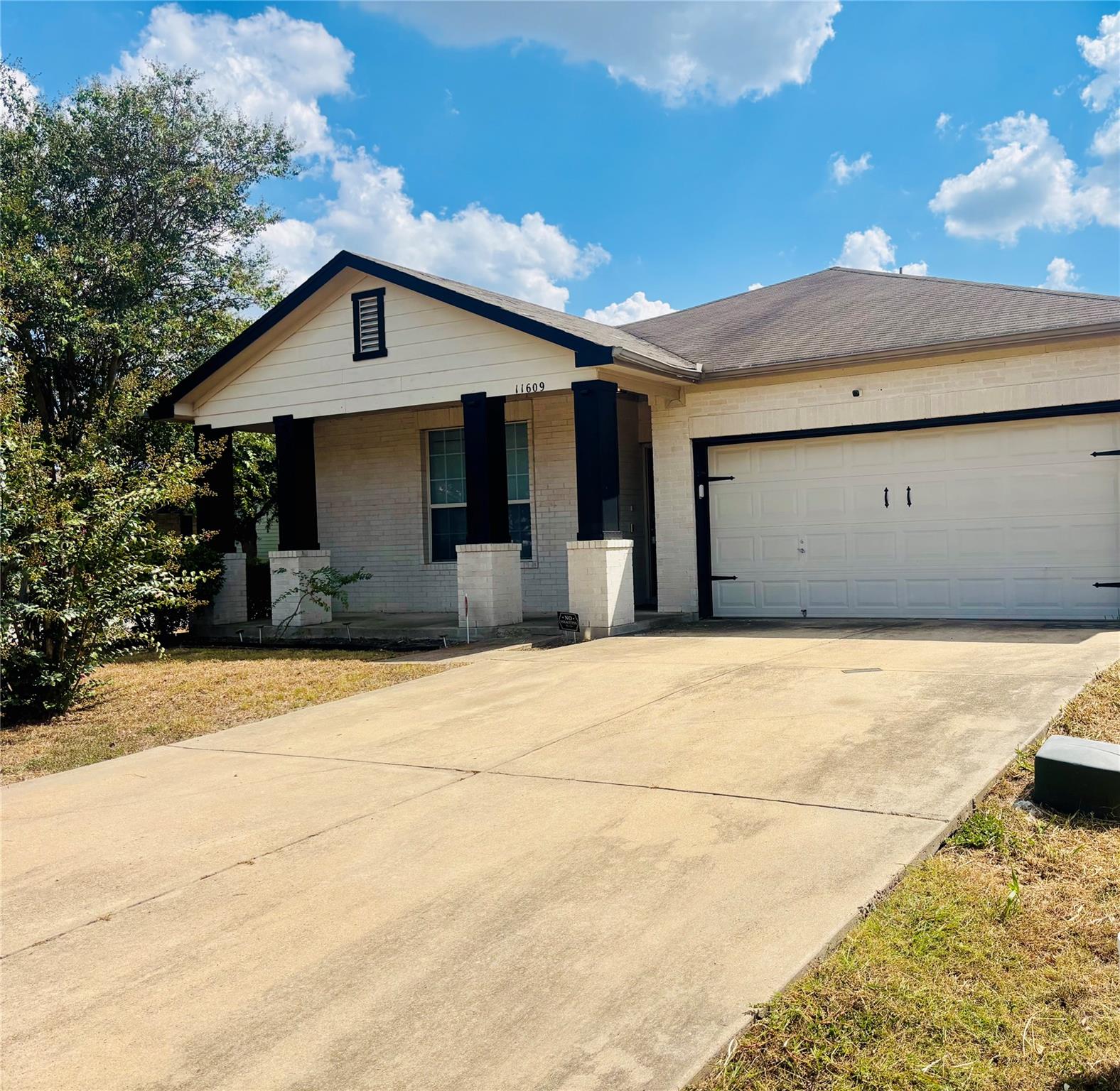 11609 Marshall St Property Photo 34