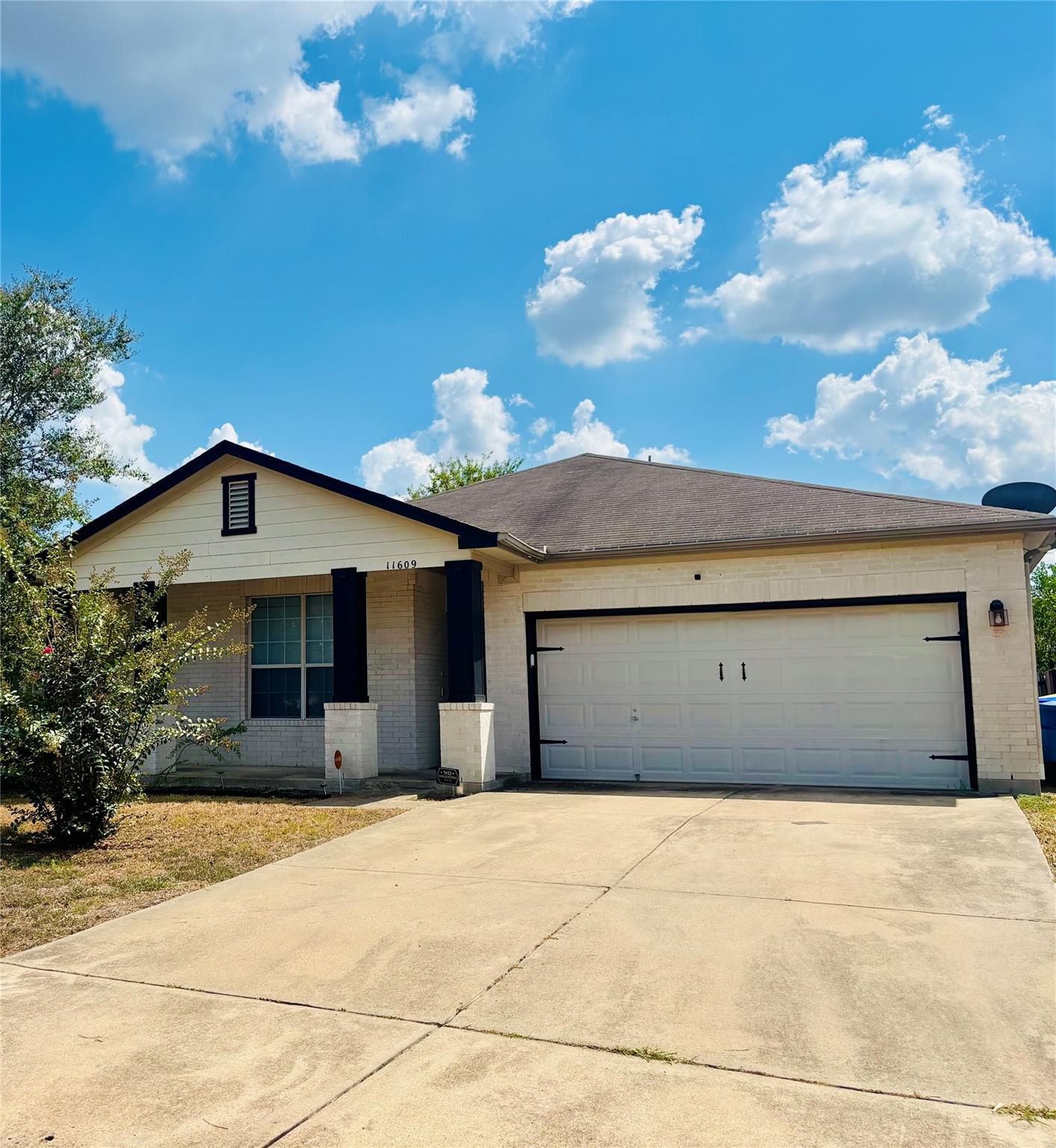 11609 Marshall St Property Photo 36