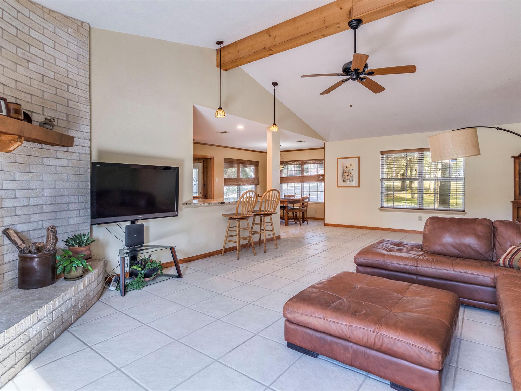 16019 Arbor Trl Property Photo 6