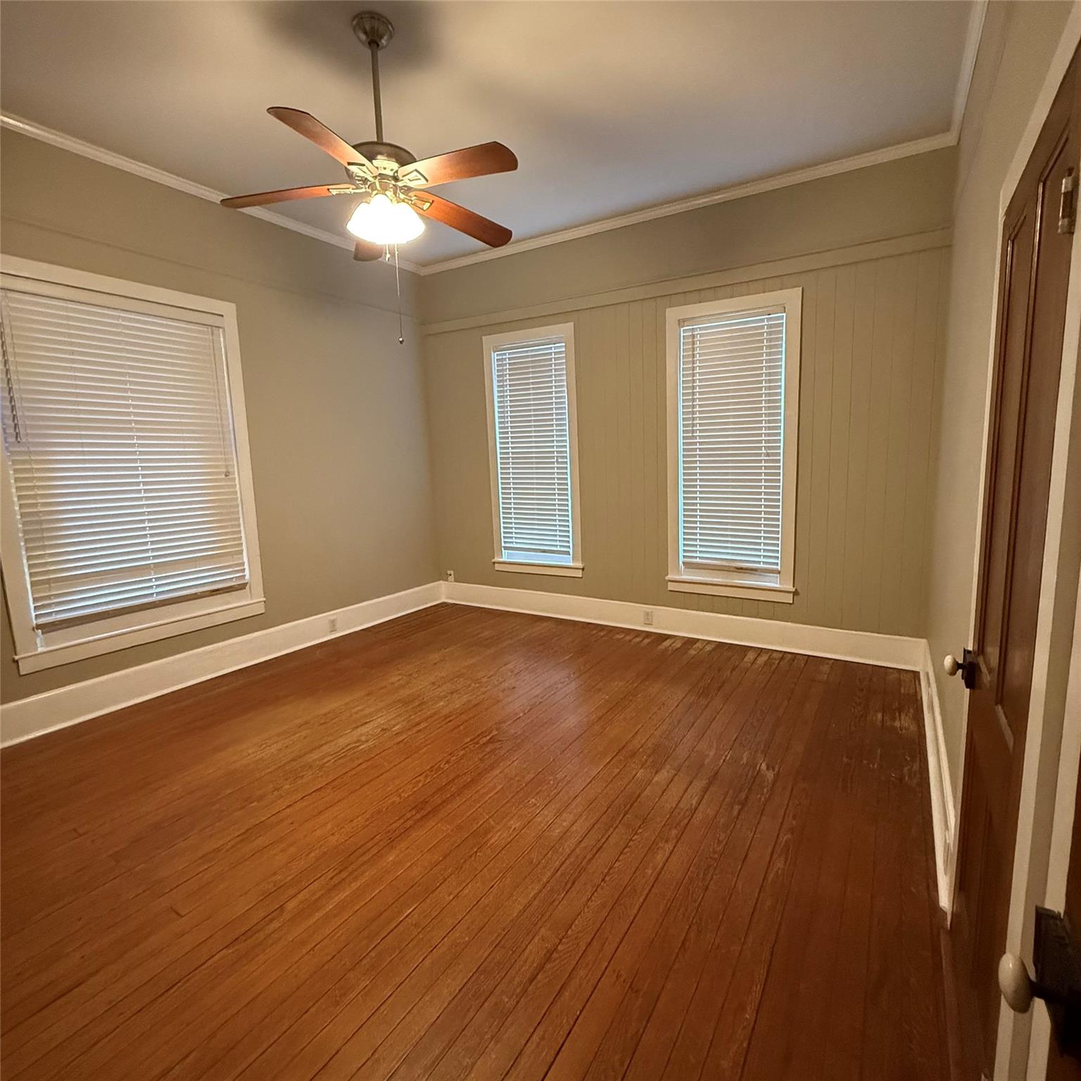 1604 S Austin Ave Property Photo 14