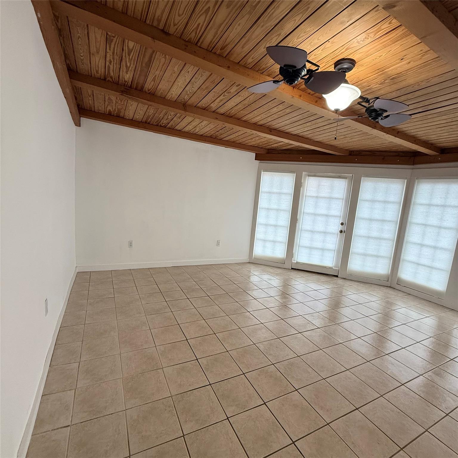 1604 S Austin Ave Property Photo 25