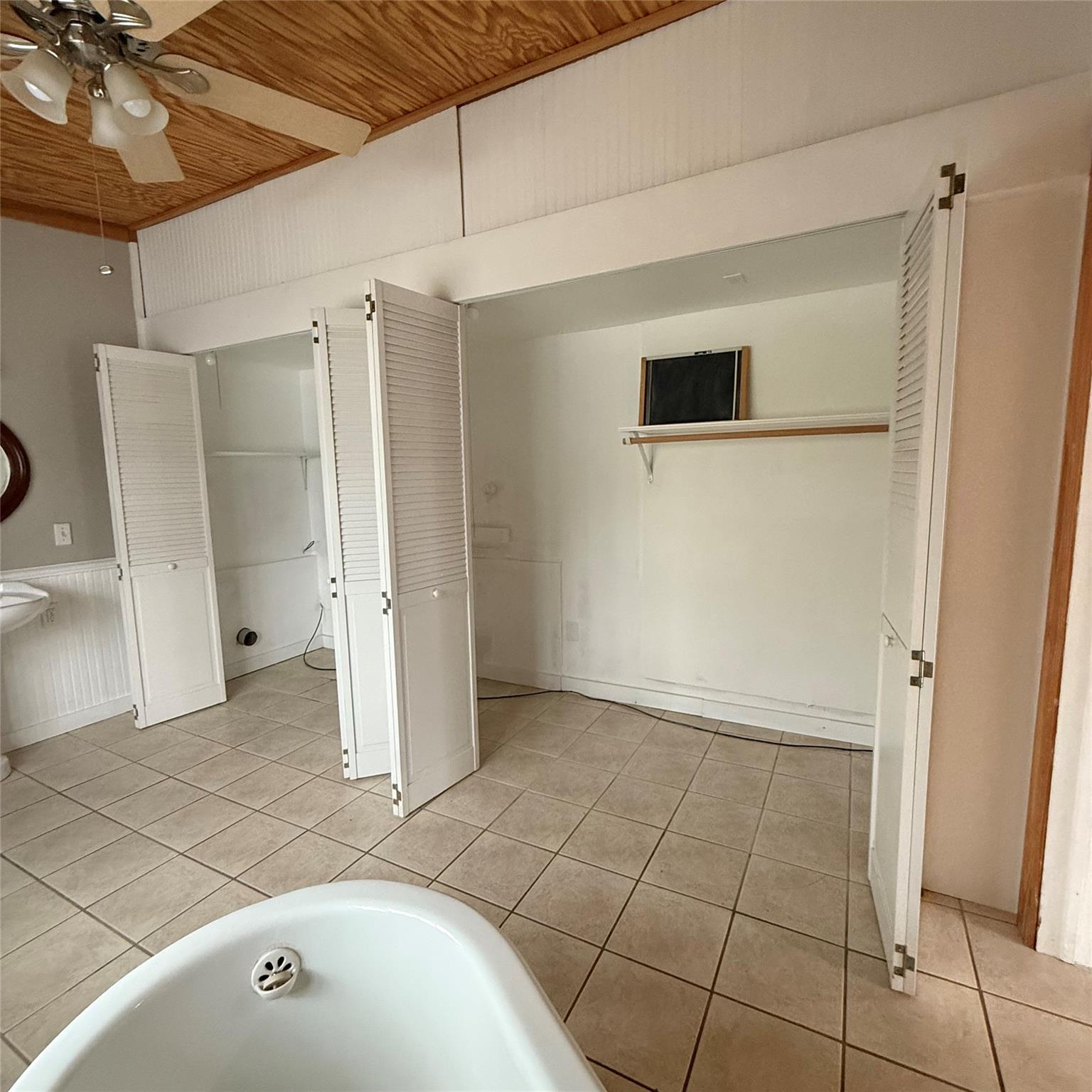 1604 S Austin Ave Property Photo 27