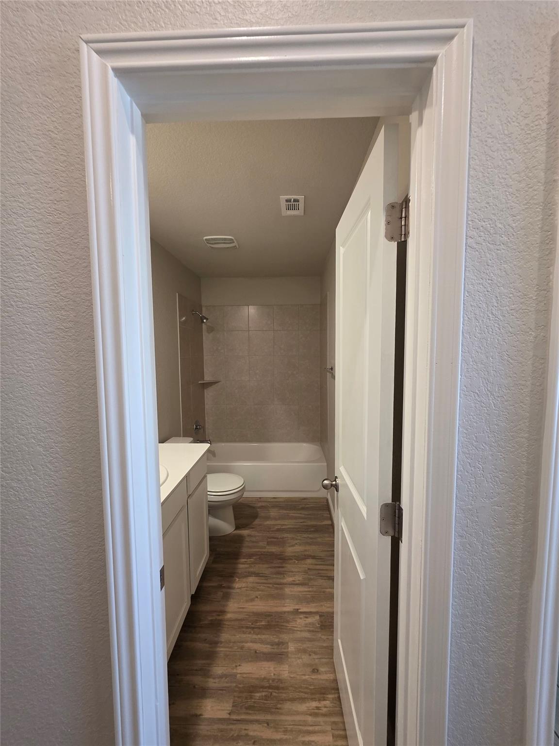 19024 Kimberlite Dr Property Photo 7