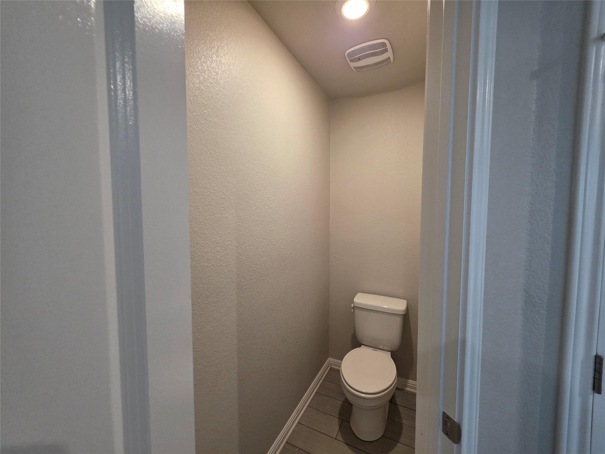 19024 Kimberlite Dr Property Photo 27