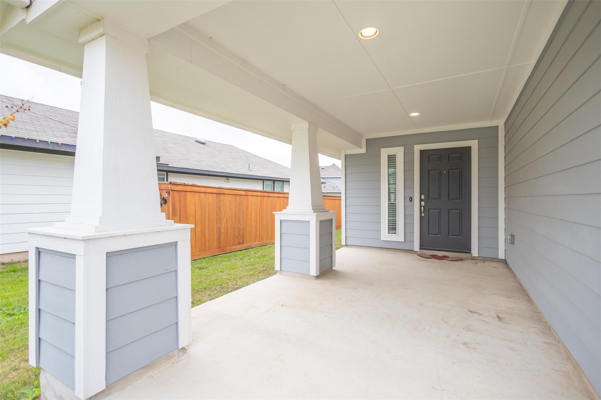 249 Sage Meadows Dr Property Photo 3