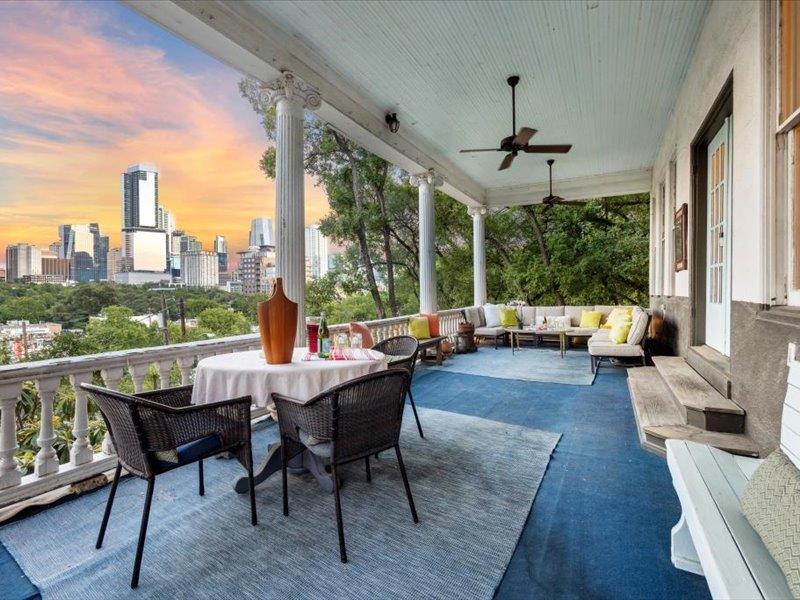 1000 Baylor St Property Photo 4