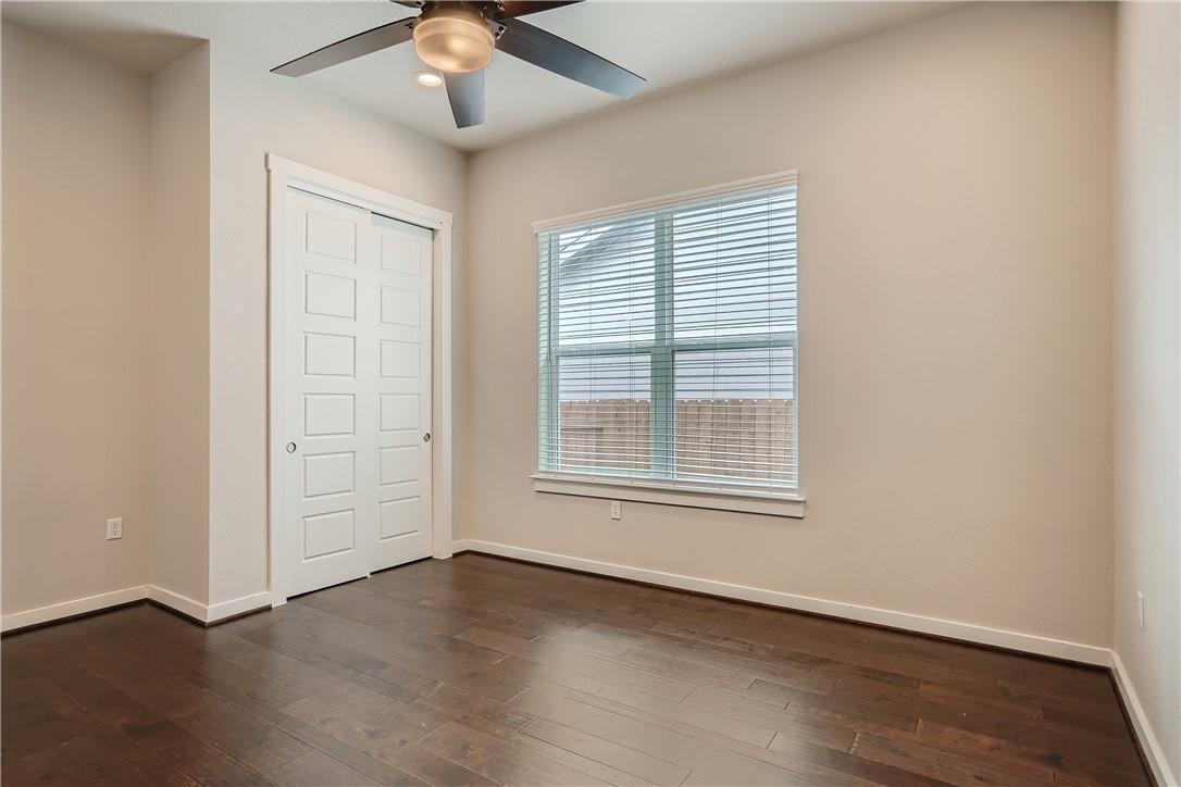 8304 Petronas Pass Property Photo 17