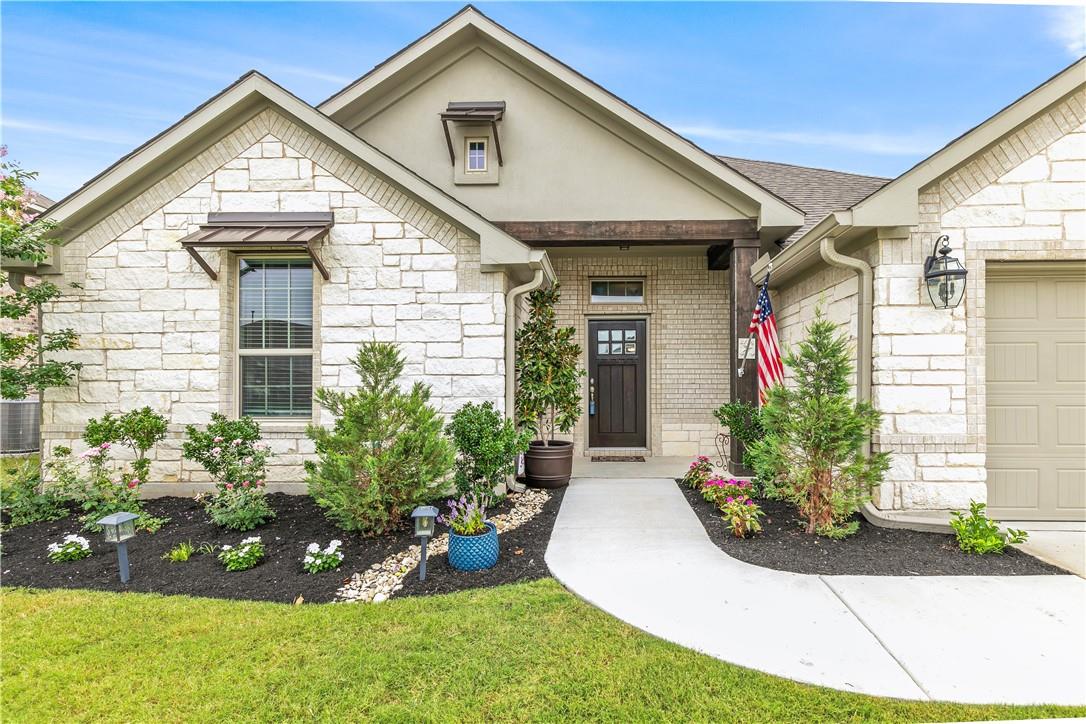 20217 Great Egret Ln Property Photo 4
