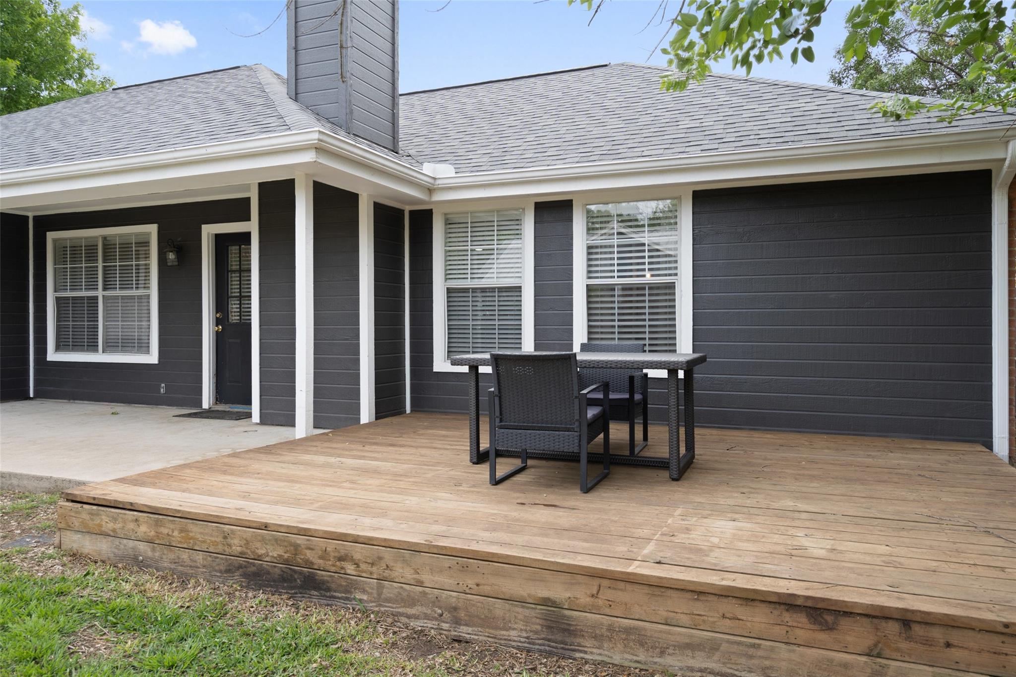 1319 Summerwood Dr Property Photo 26