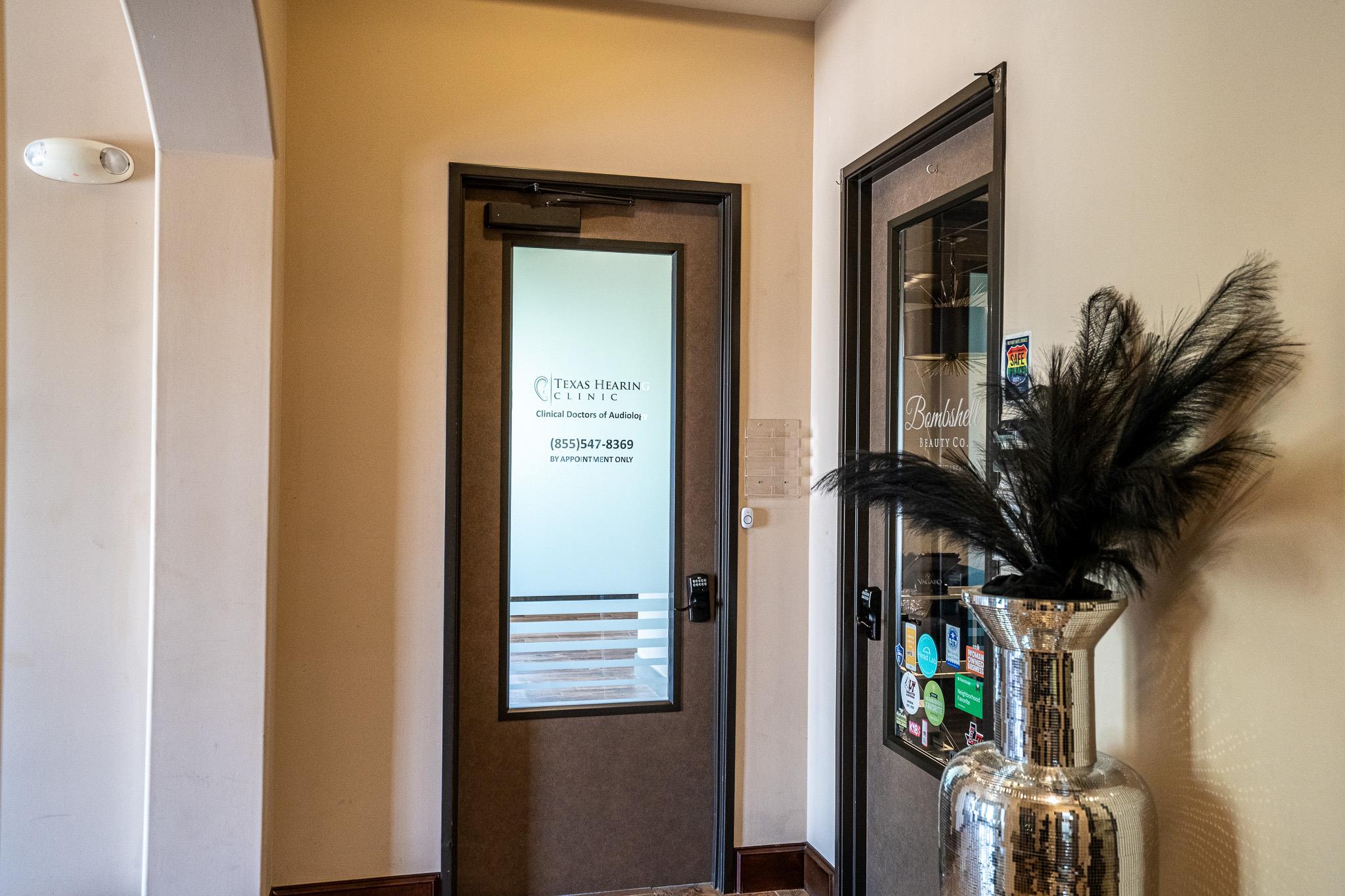 2220 Lakeway Blvd #120 Property Photo 9