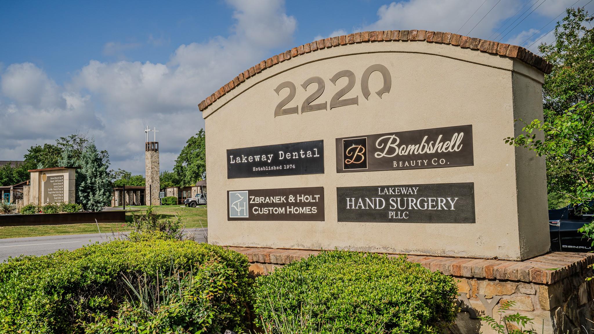 2220 Lakeway Blvd #120 Property Photo 11