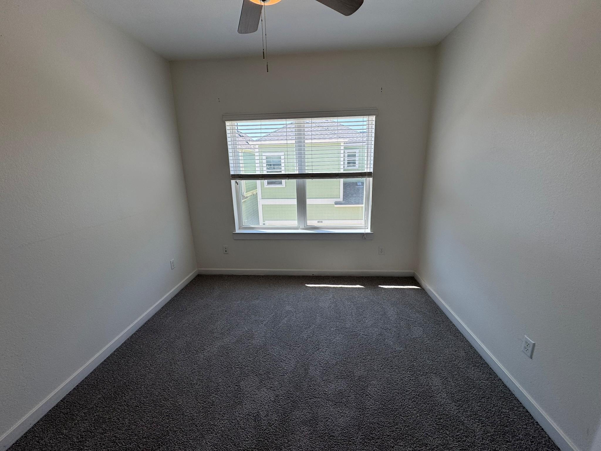 2033 Philomena St Property Photo 13