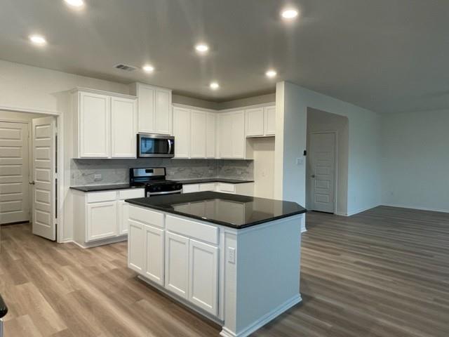 4519 Avellino Dr Property Photo 15
