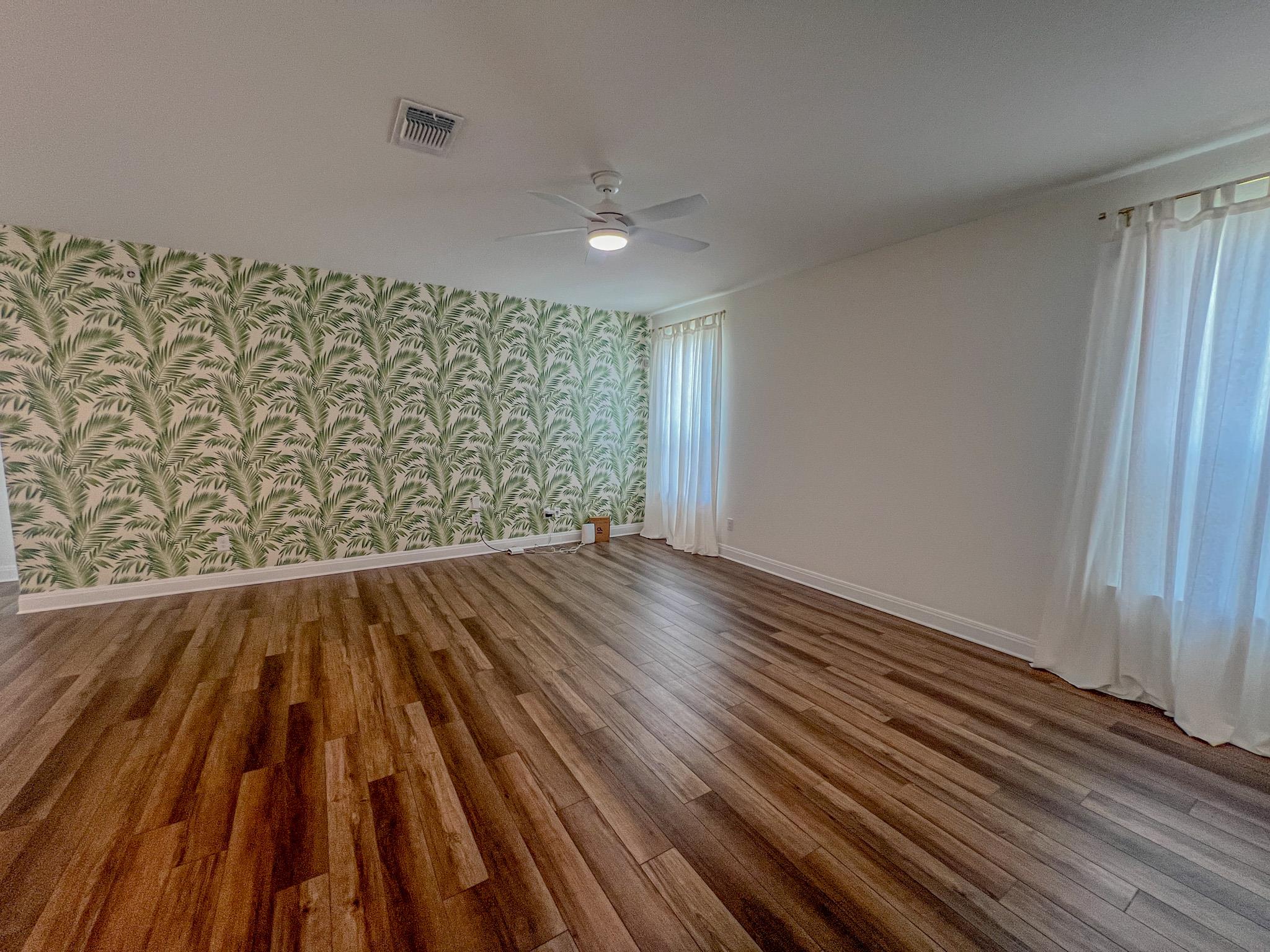 512 Barbary Coast Ln Property Photo 4