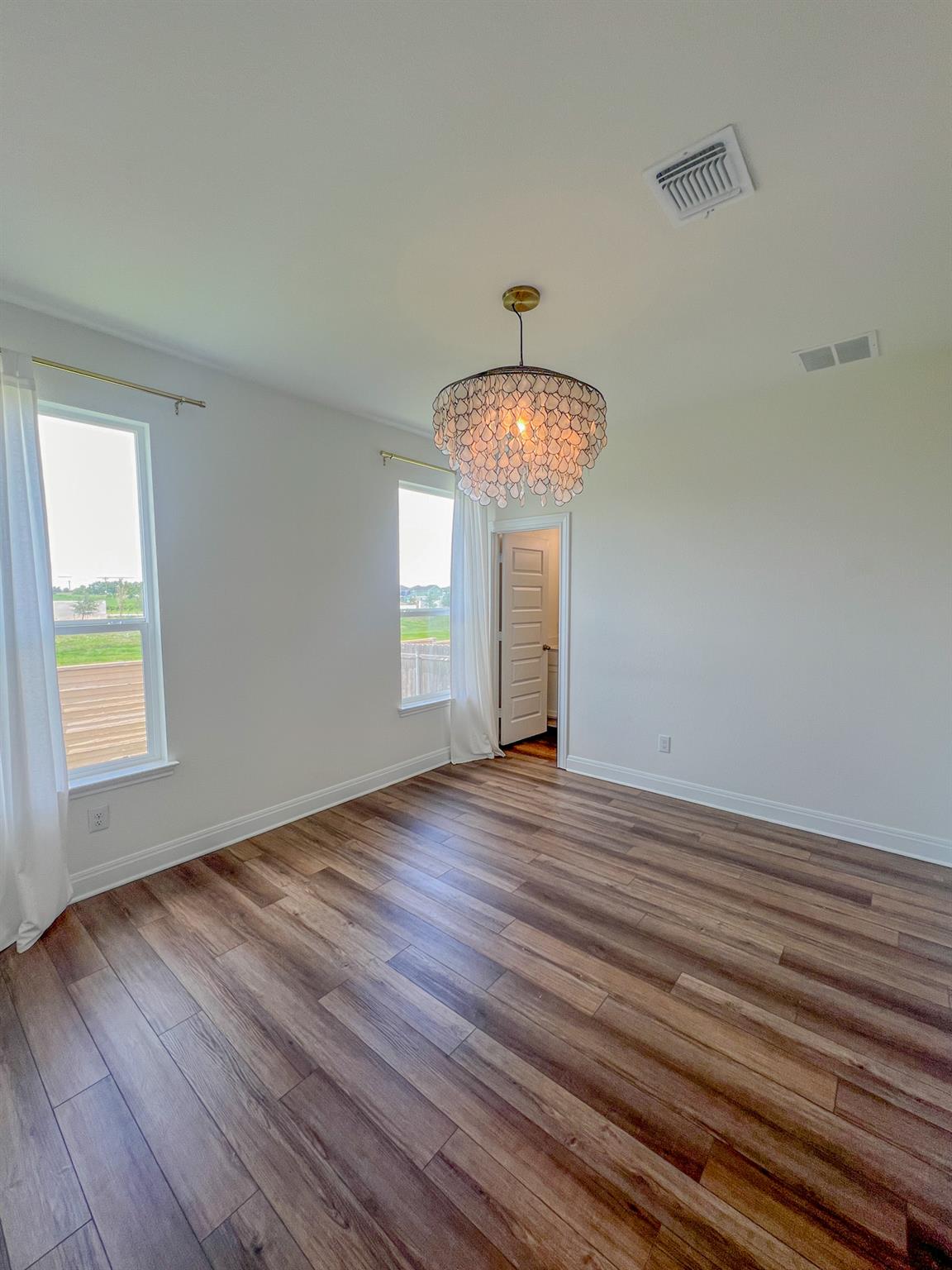 512 Barbary Coast Ln Property Photo 10