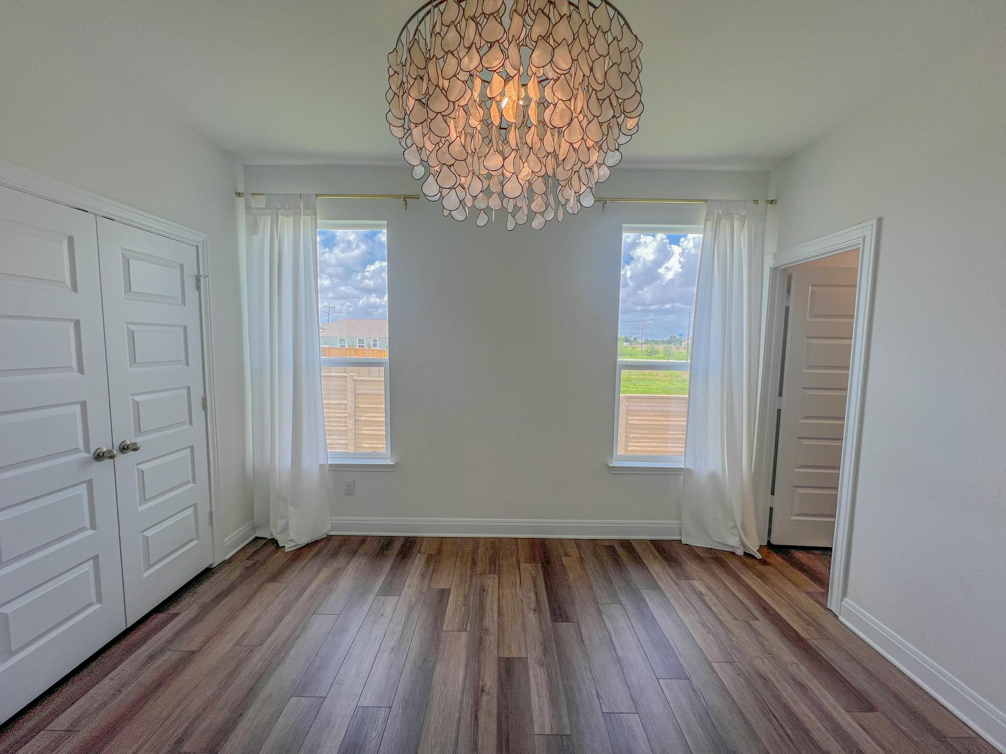 512 Barbary Coast Ln Property Photo 11