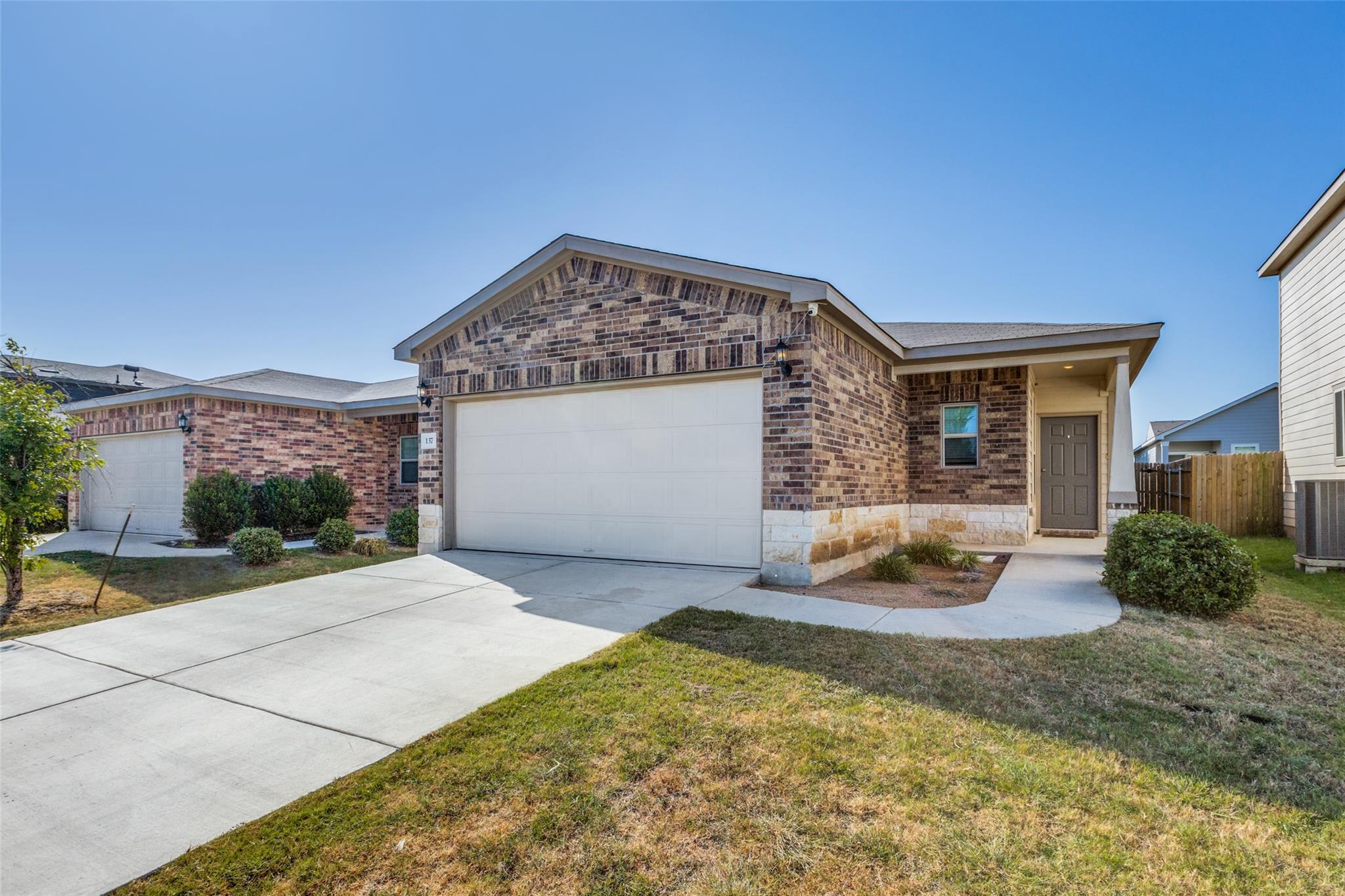 137 Miracle Dr Property Photo 2