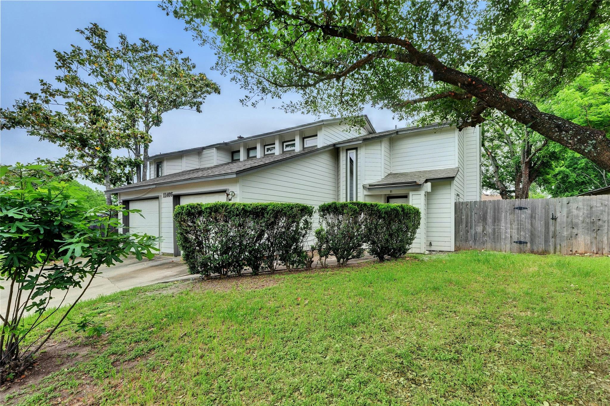 11406 Ptarmigan Dr #b Property Photo 3